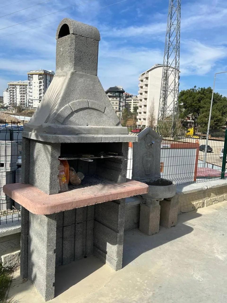 BBQ facilities in ArtLife apartments (FAUNA)
