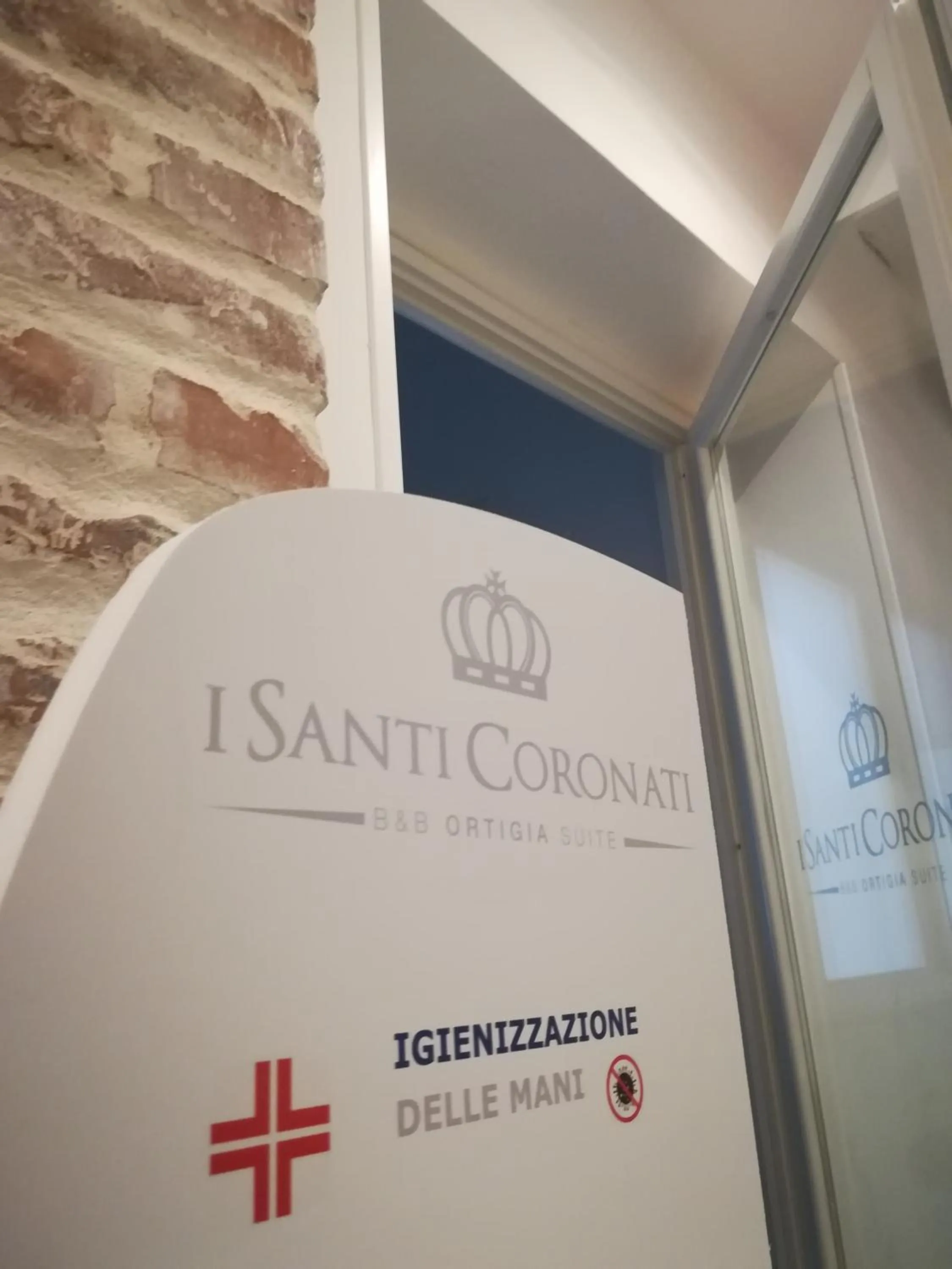 Property logo or sign in I Santi Coronati