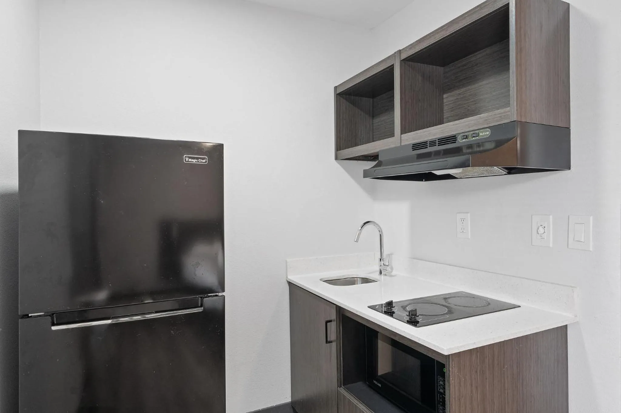 Southern Suites Pensacola Mobile Hwy