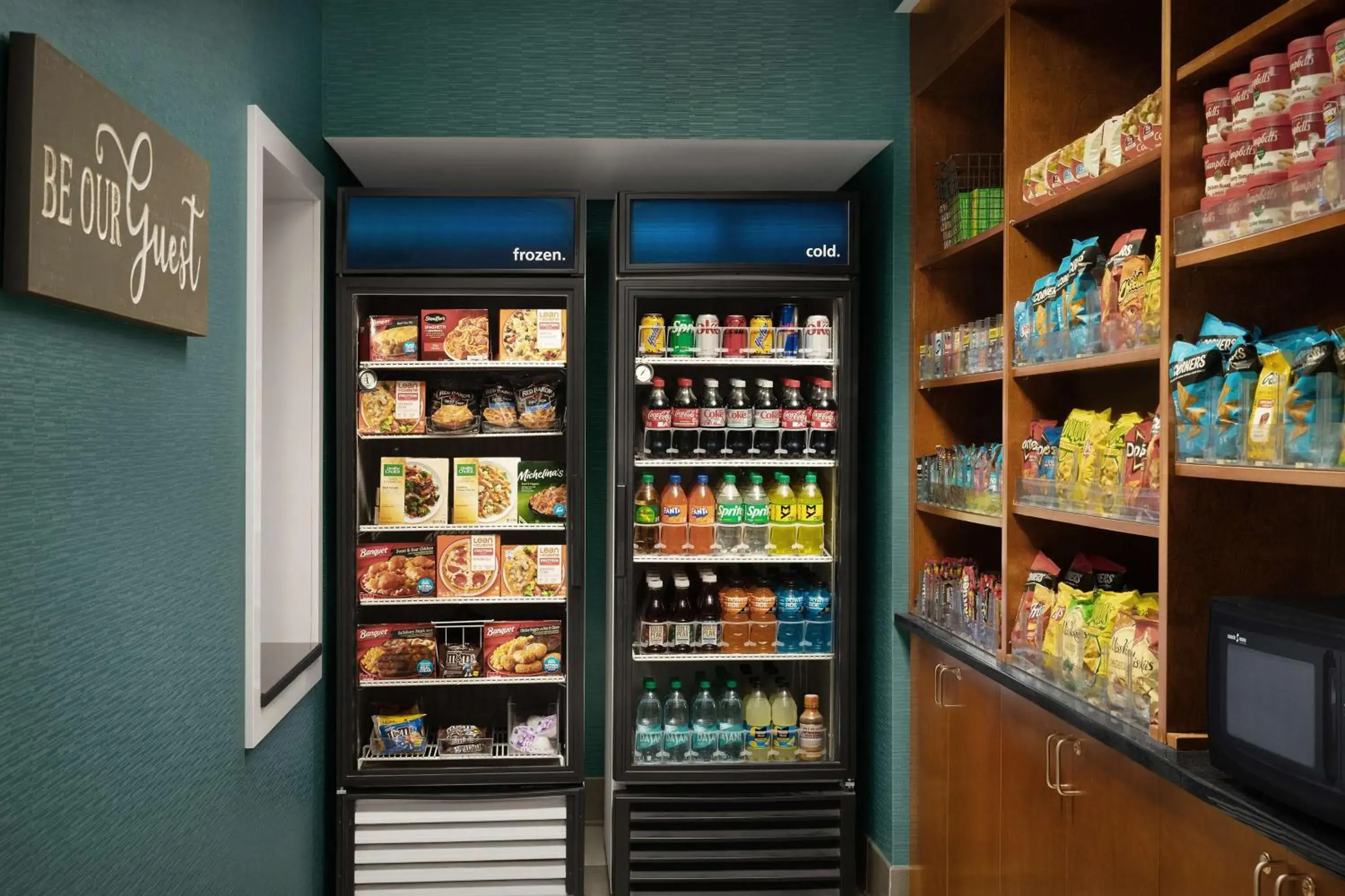 Restaurant/places to eat in Hampton Inn and Suites Lynchburg Restaurant/places to eat in Hampton Inn and Suites Lynchburg