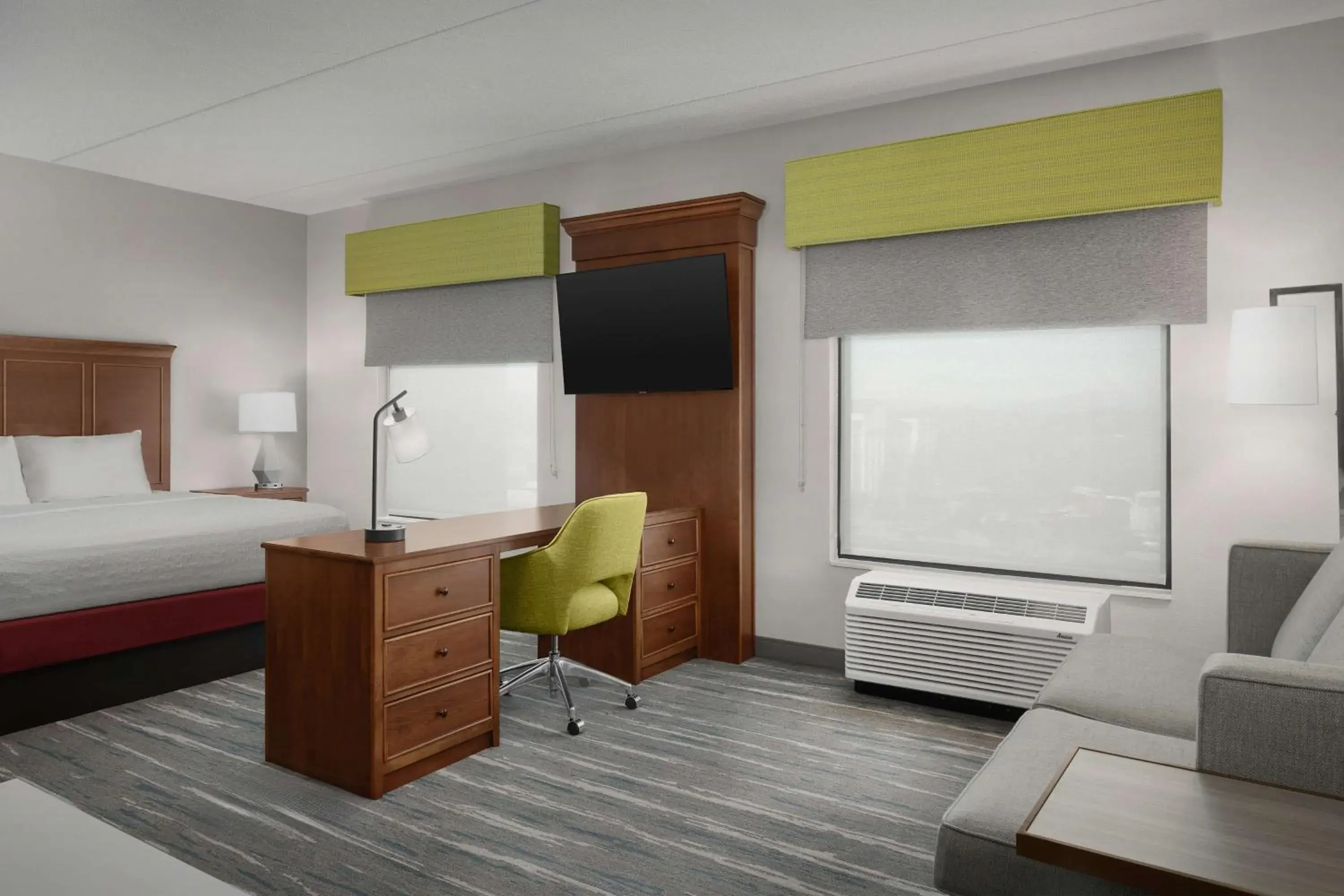 Bedroom, Bed in Hampton Inn and Suites Lynchburg Bedroom, Bed in Hampton Inn and Suites Lynchburg