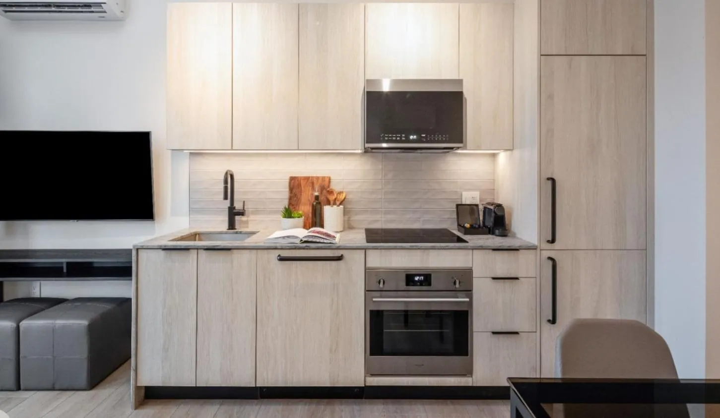 kitchen in Steveston Waterfront Hotel