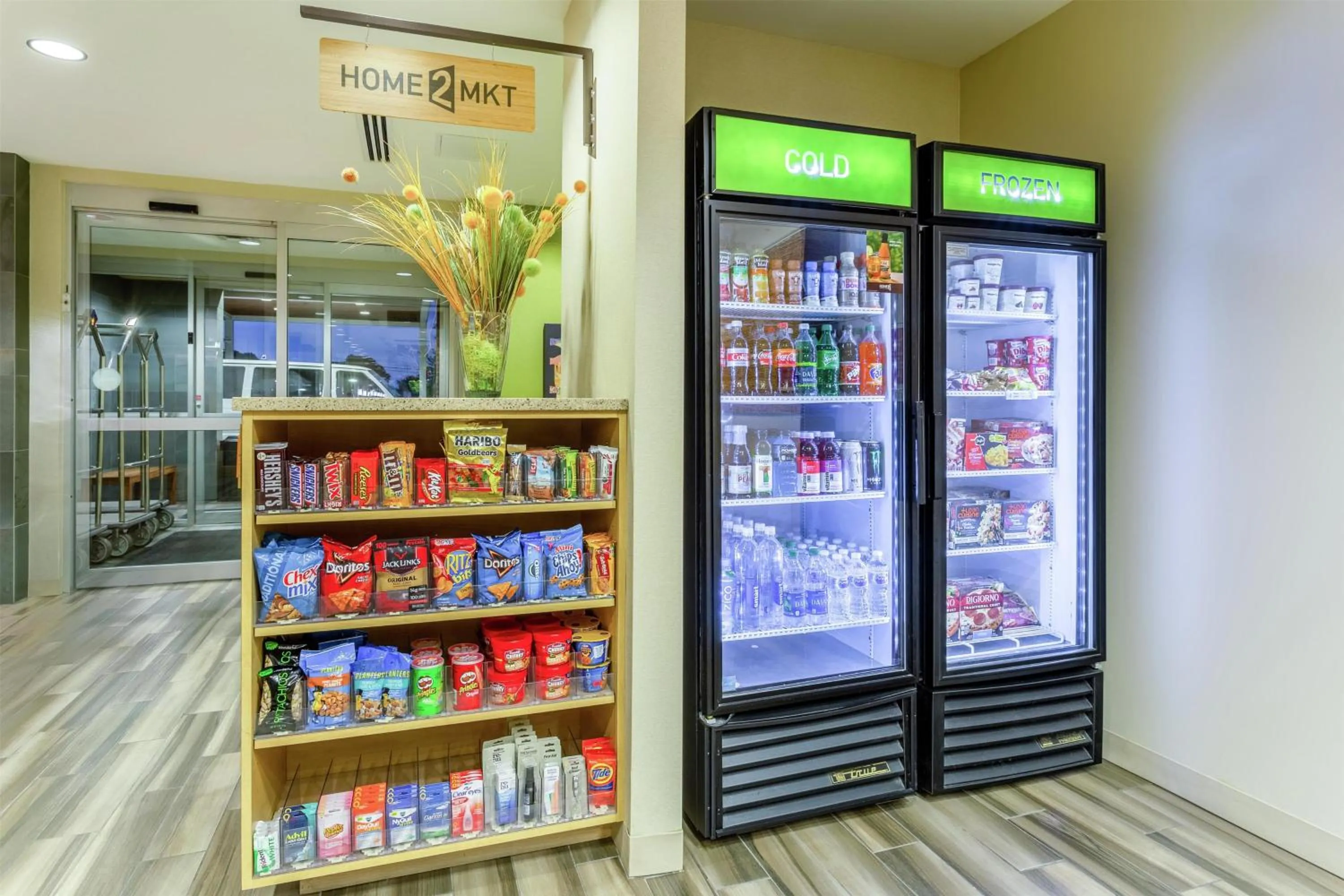 Restaurant/places to eat in Home2 Suites Dover