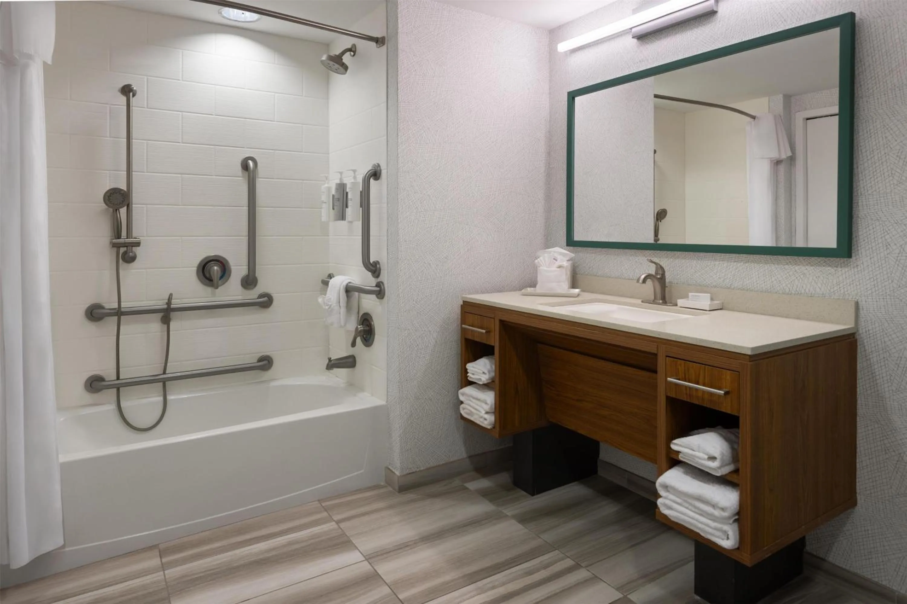 Bathroom in Home2 Suites Dover