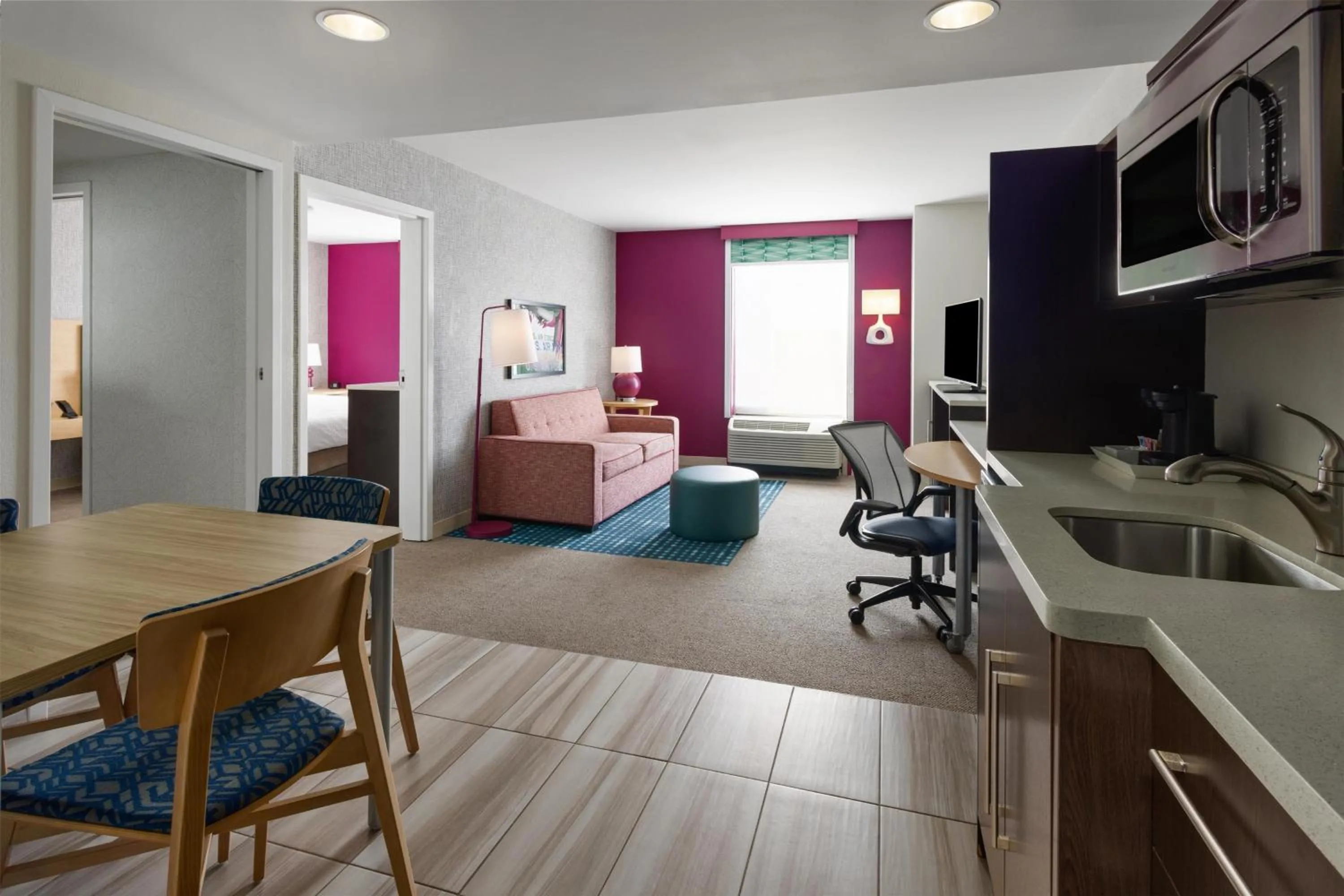 Living room in Home2 Suites Dover