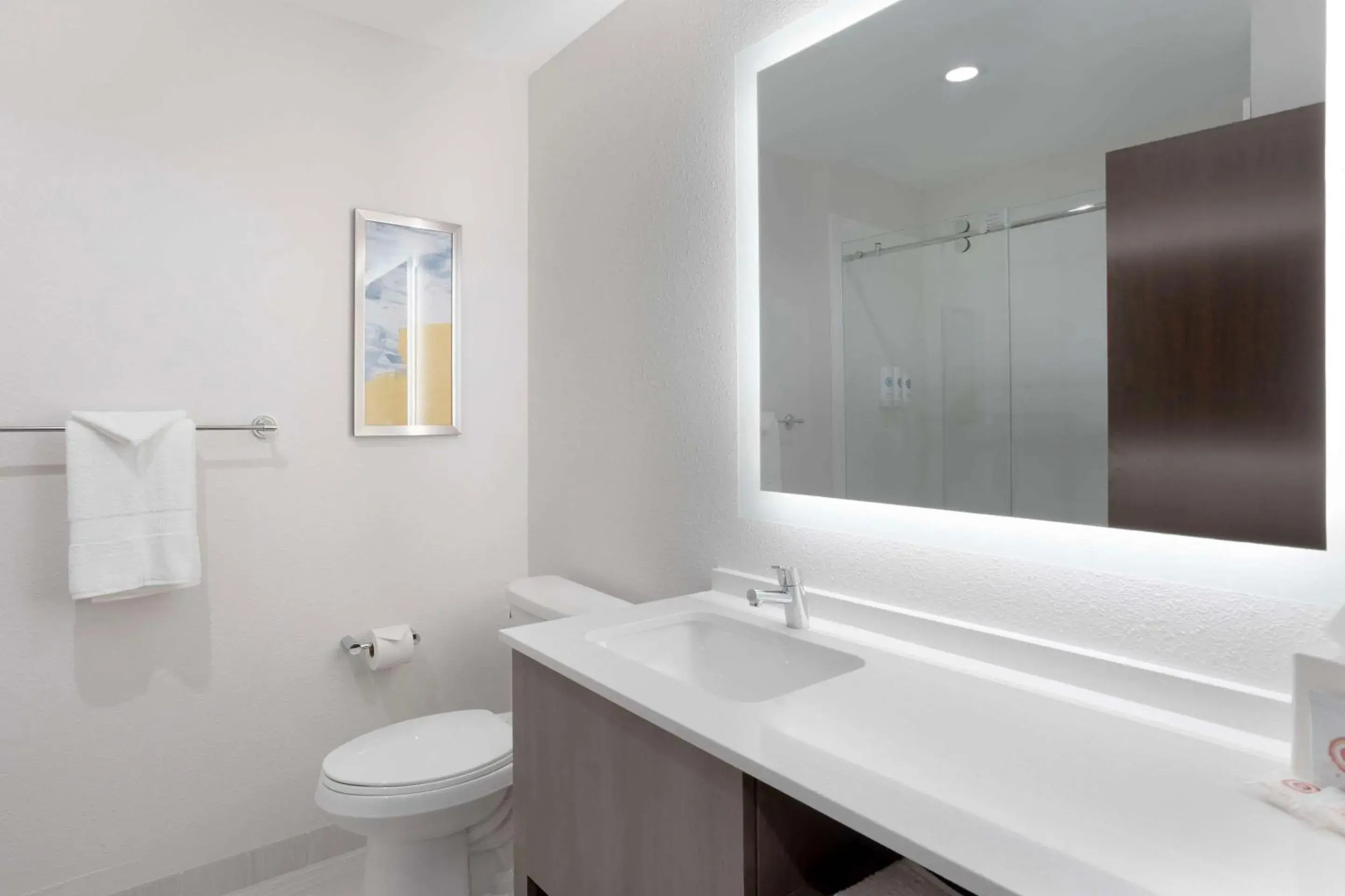 Bedroom in Comfort Inn & Suites US-60 Bedroom in Comfort Inn & Suites US-60