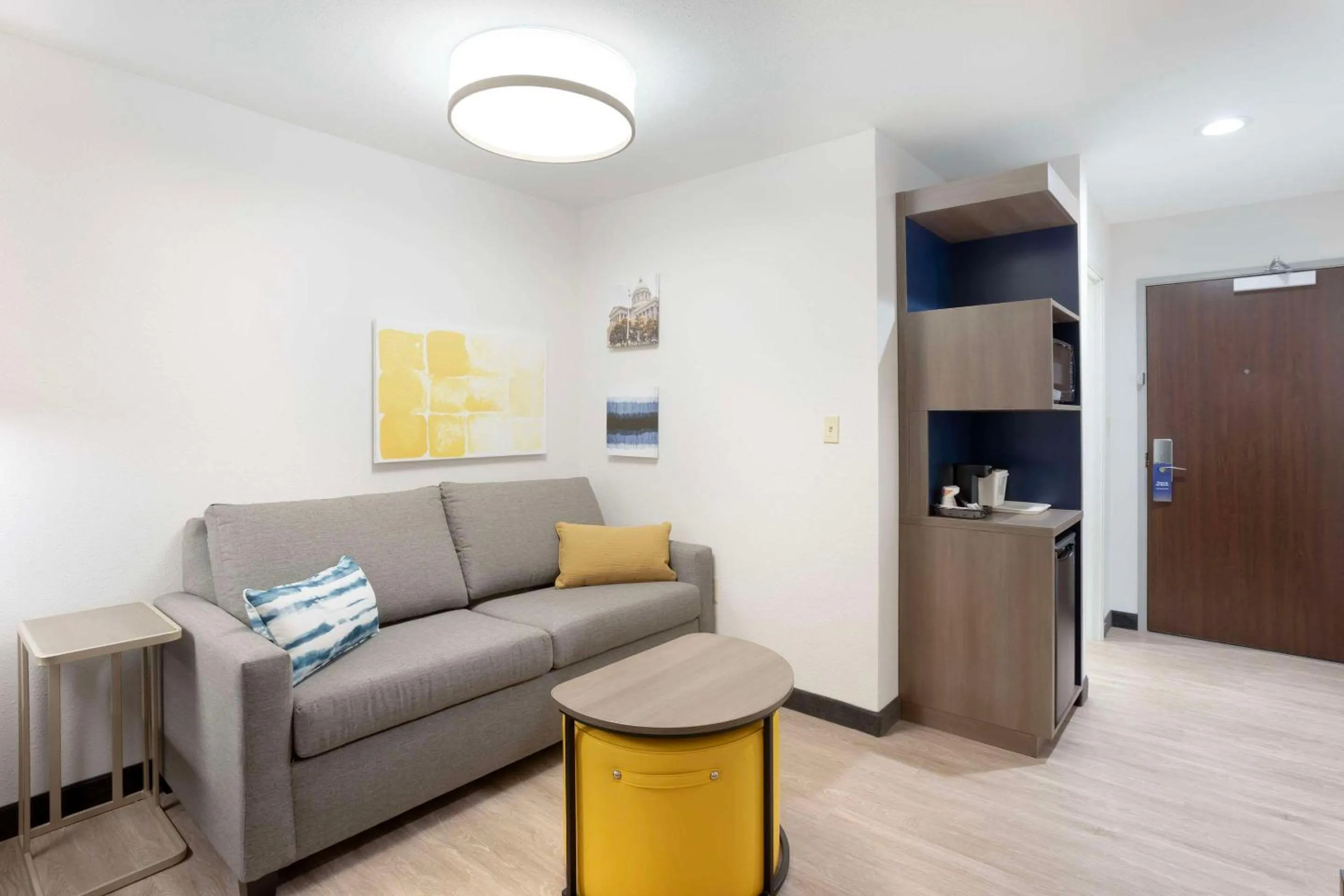 Living room in Comfort Inn & Suites Mountain Grove US-60