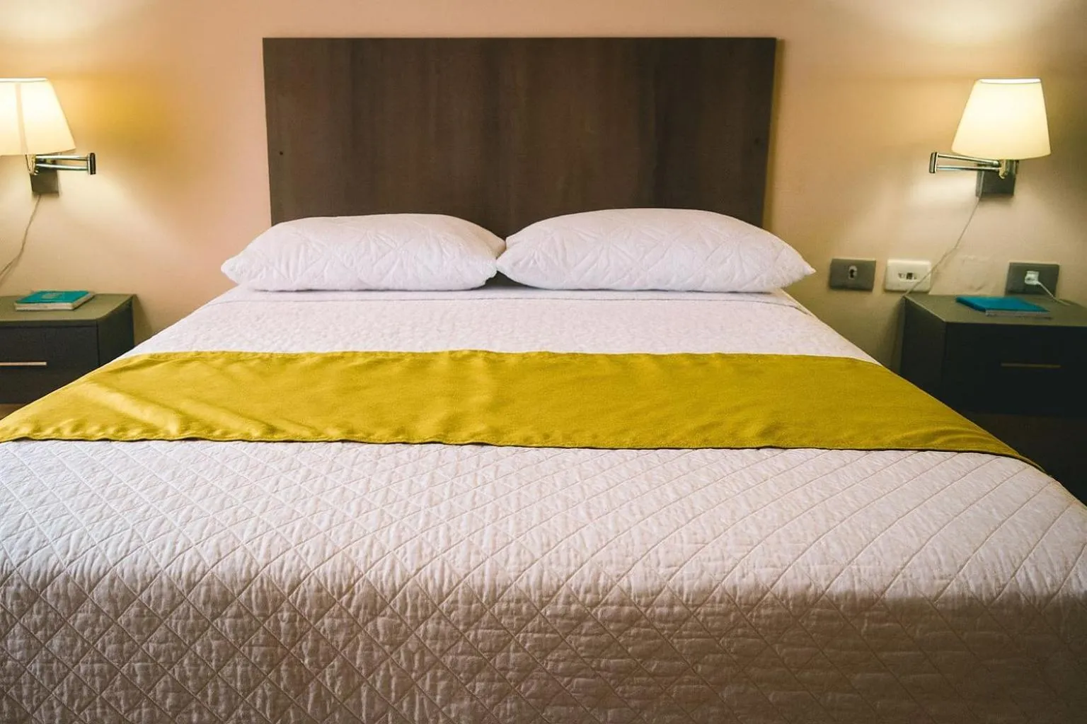 Bed in HOTEL MANTA BEACH MADRIGAL