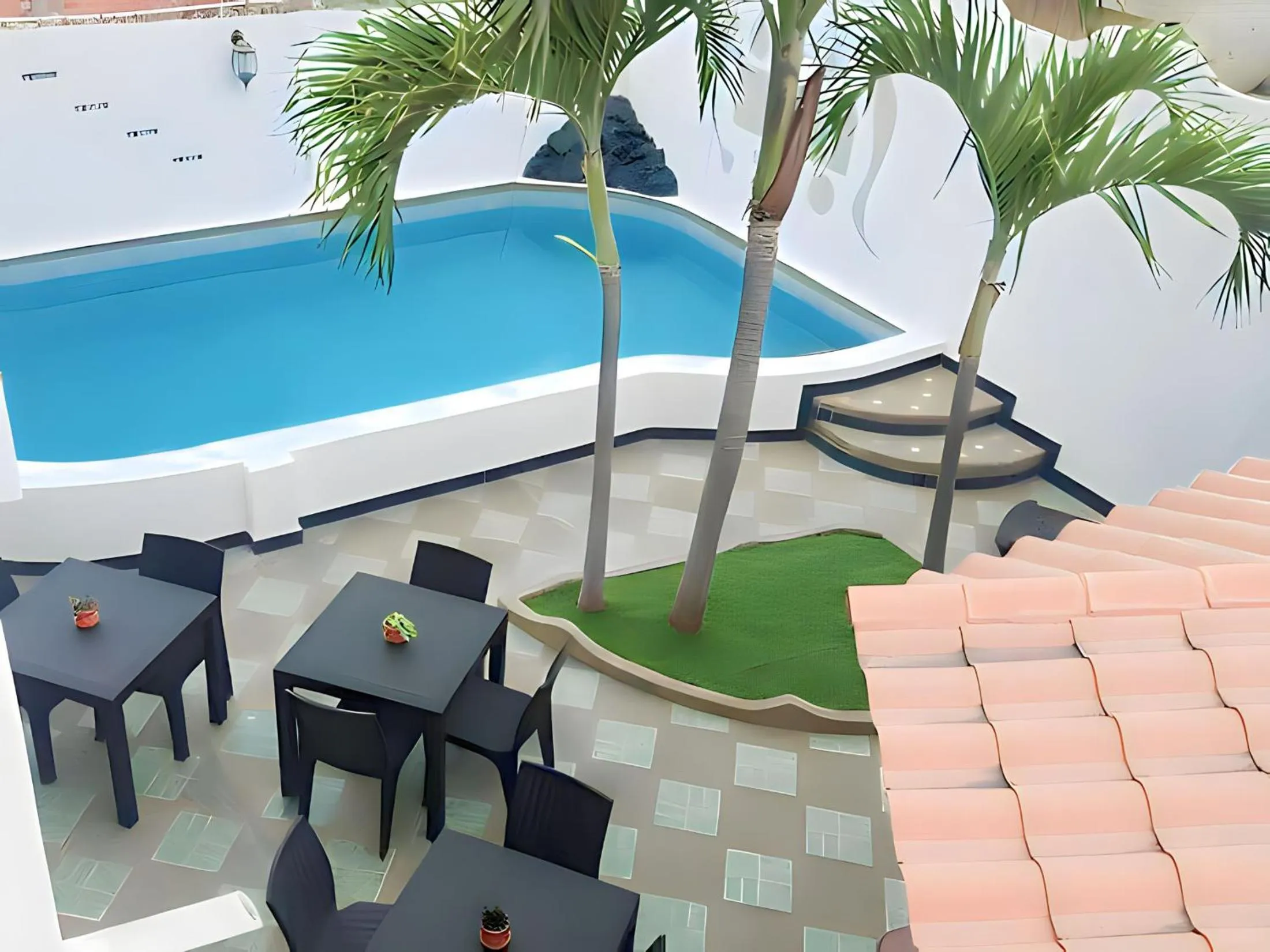 Swimming pool in HOTEL MANTA BEACH MADRIGAL