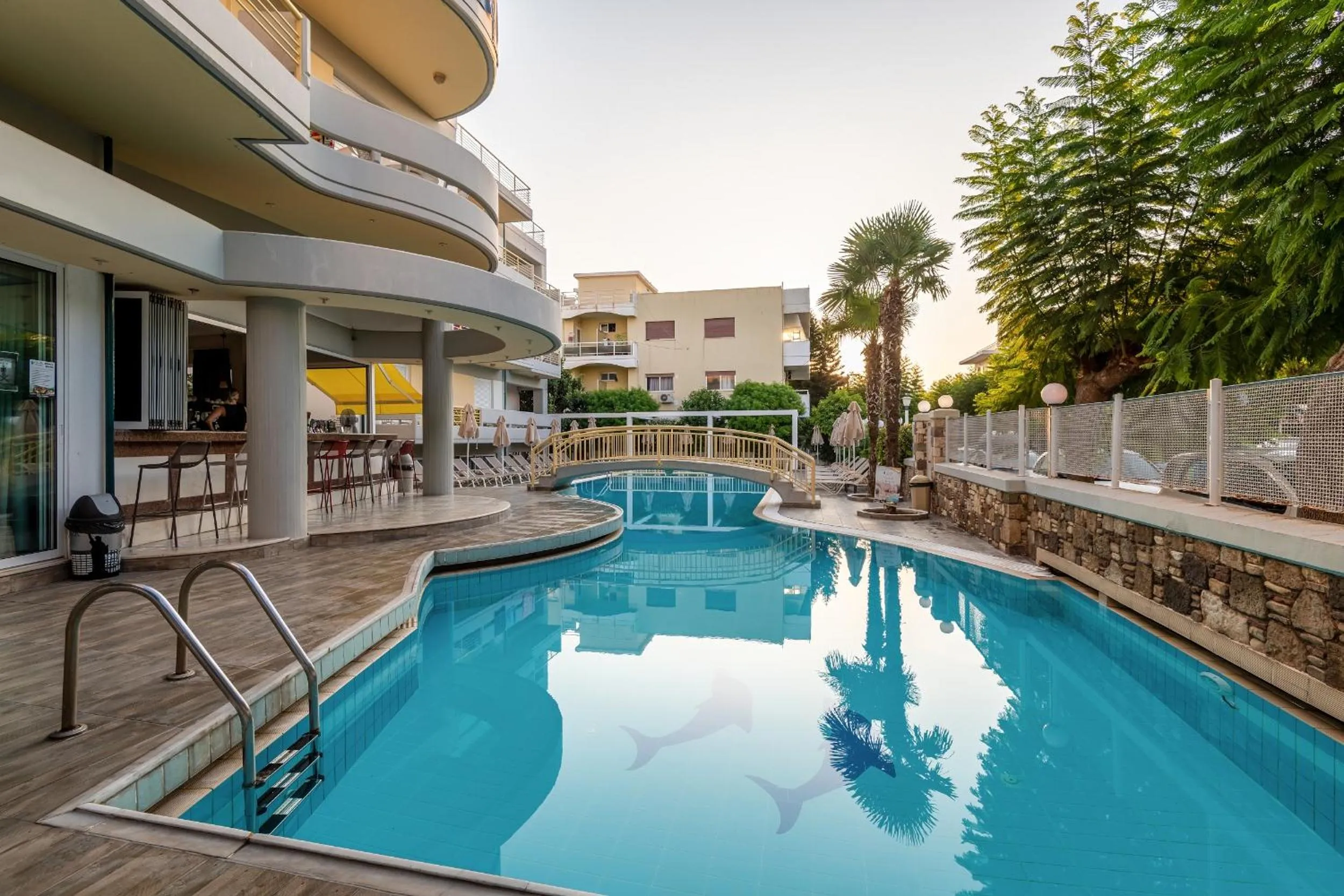 Swimming pool in Angela