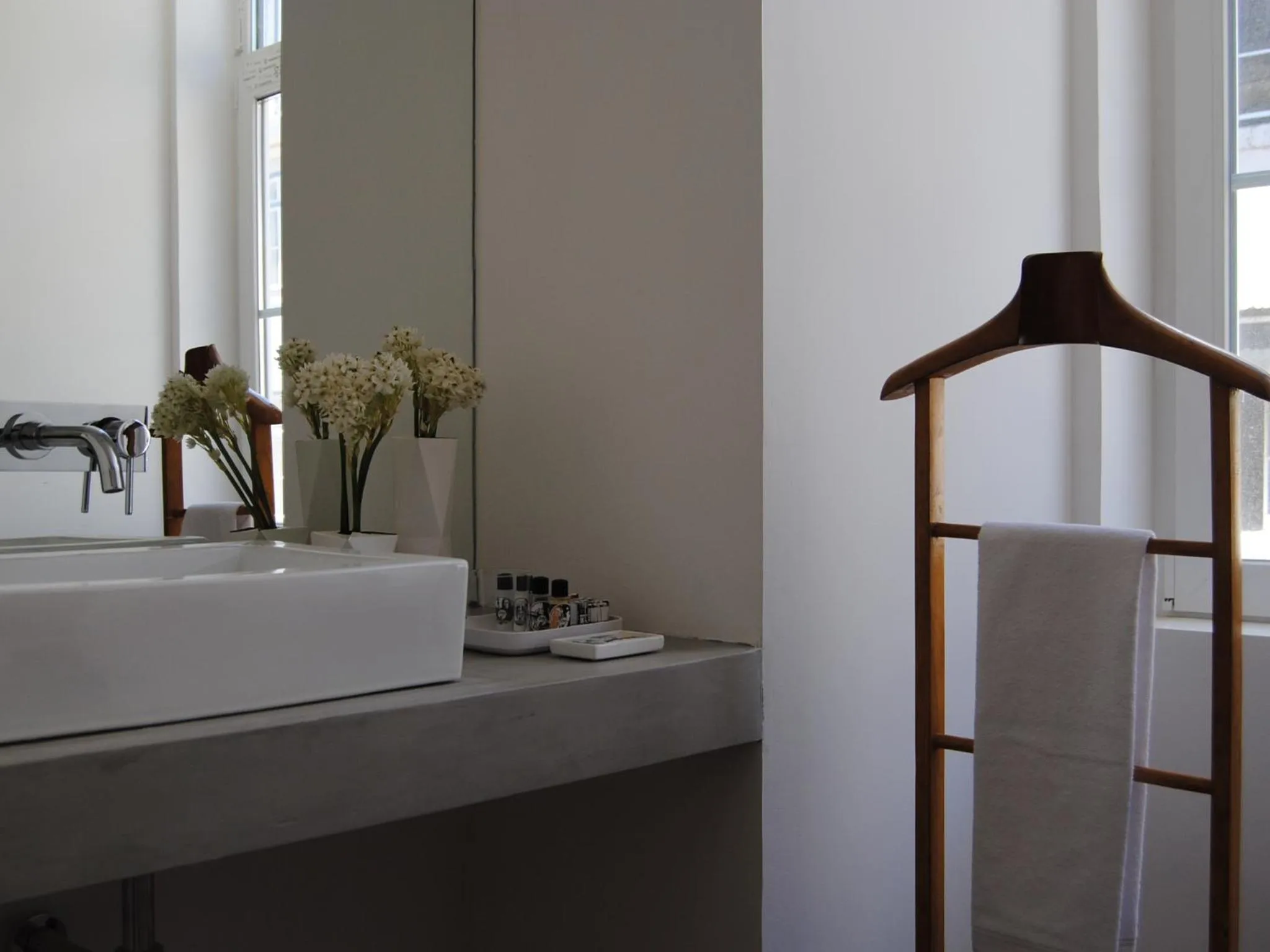 Day in The 8 - Downtown Suites