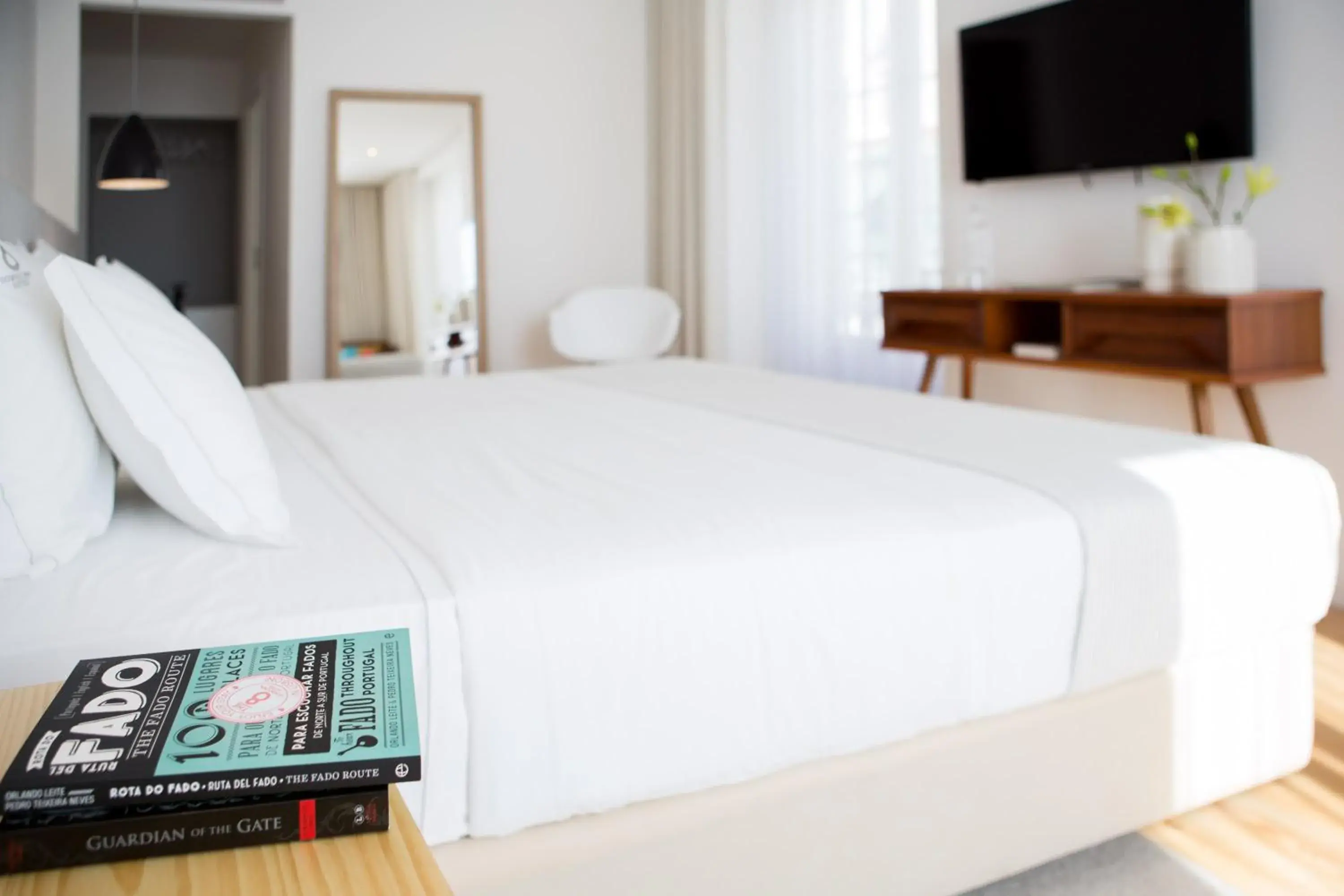 Bed in The 8 - Downtown Suites Bed in The 8 - Downtown Suites