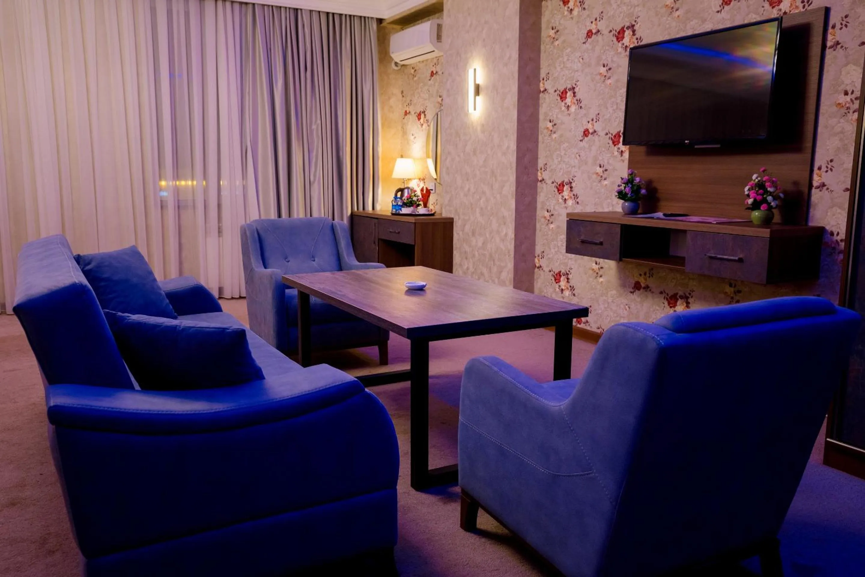 TV and multimedia in King Hotel Baku
