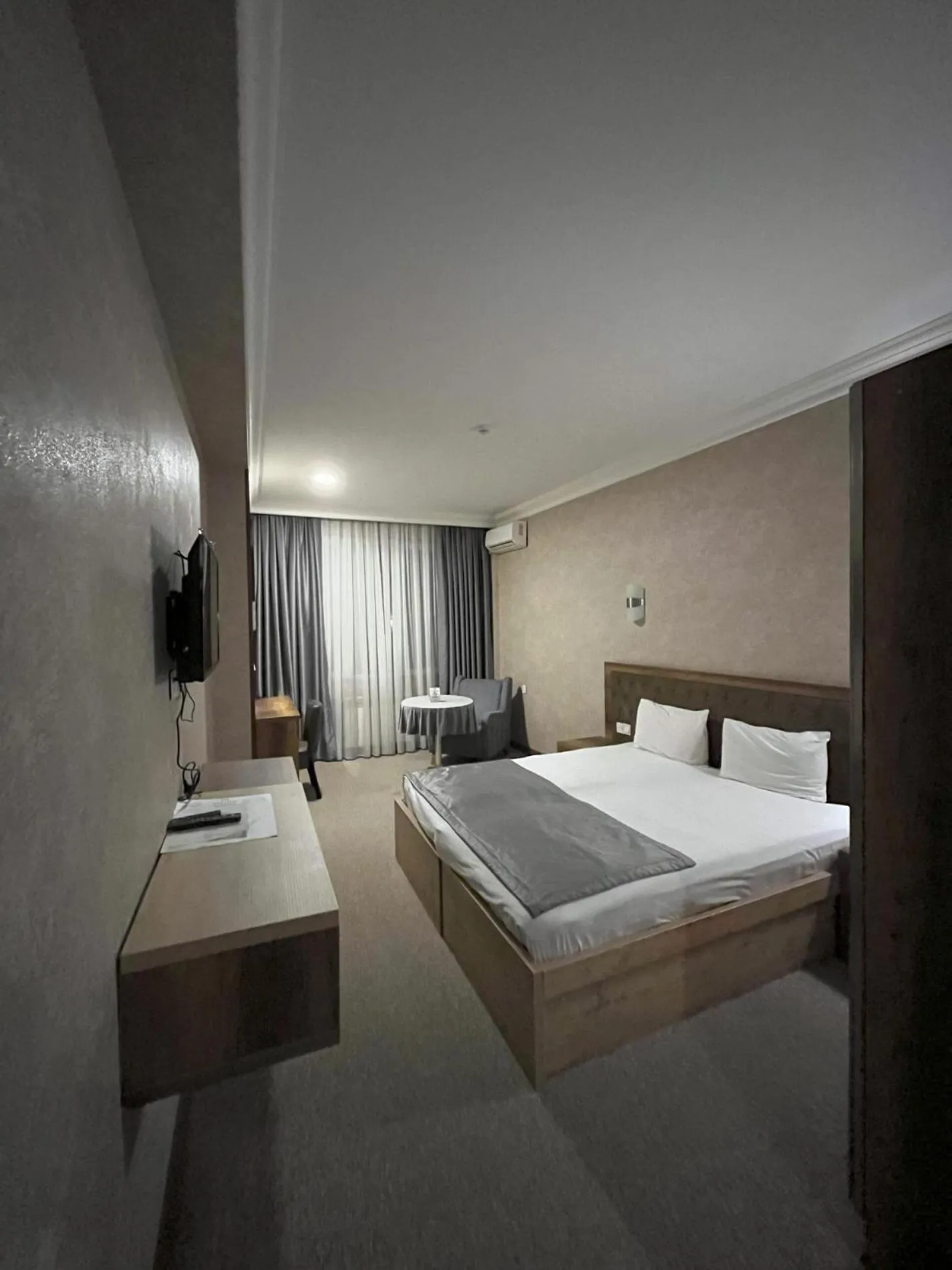 Bed in King Hotel Baku
