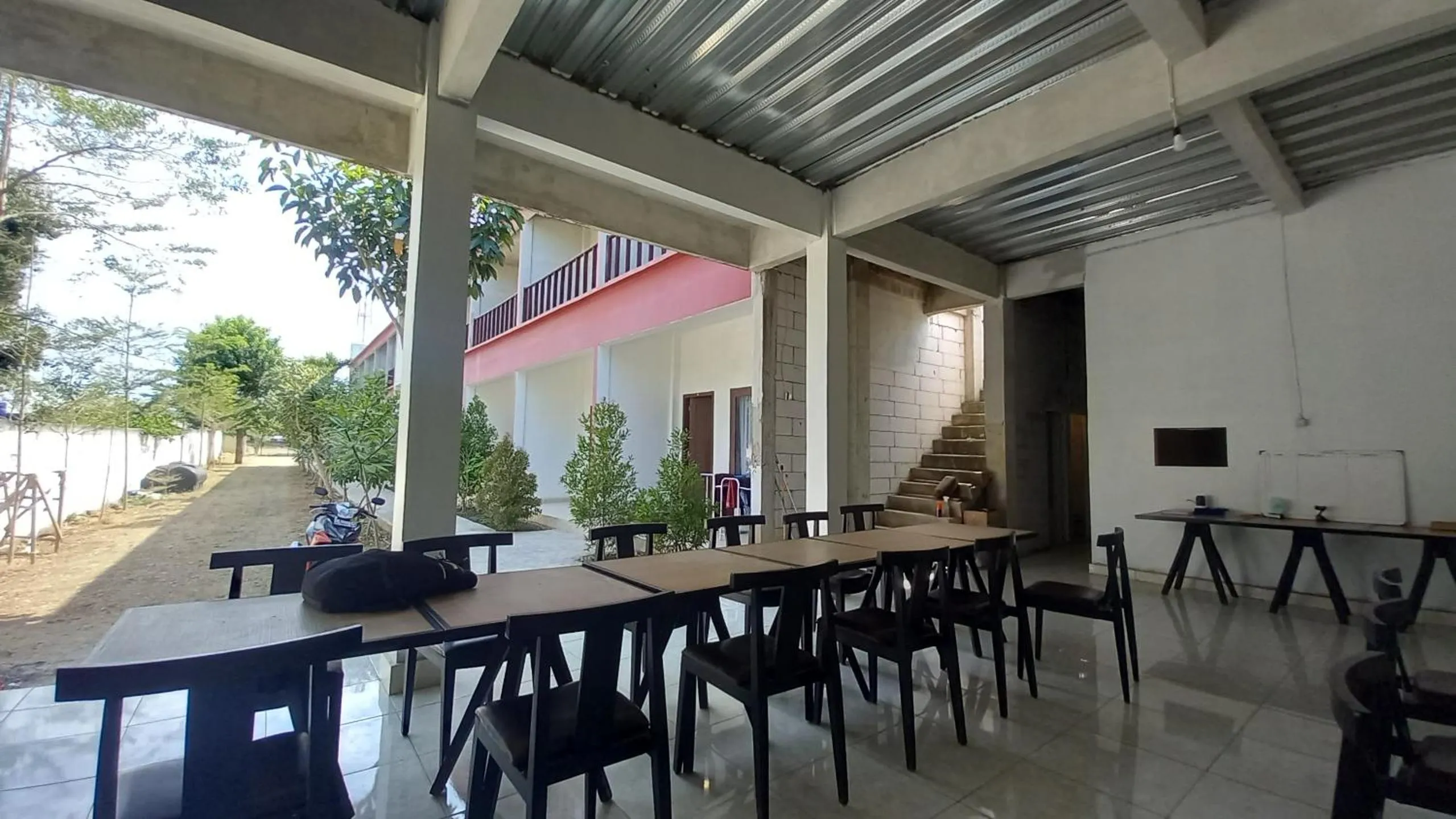 Property building in Sisilia Hotel