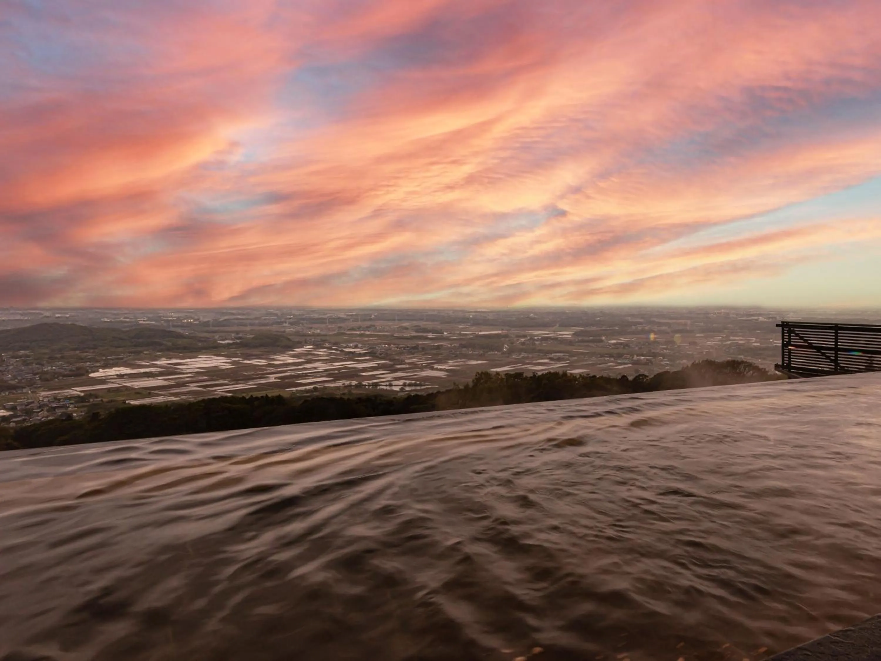 Open Air Bath in Kamenoi Hotel Tsukubasan