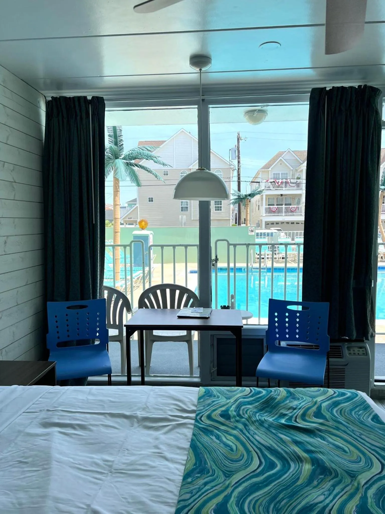 Photo of the whole room in Le Voyageur - a Red Collection Hotel