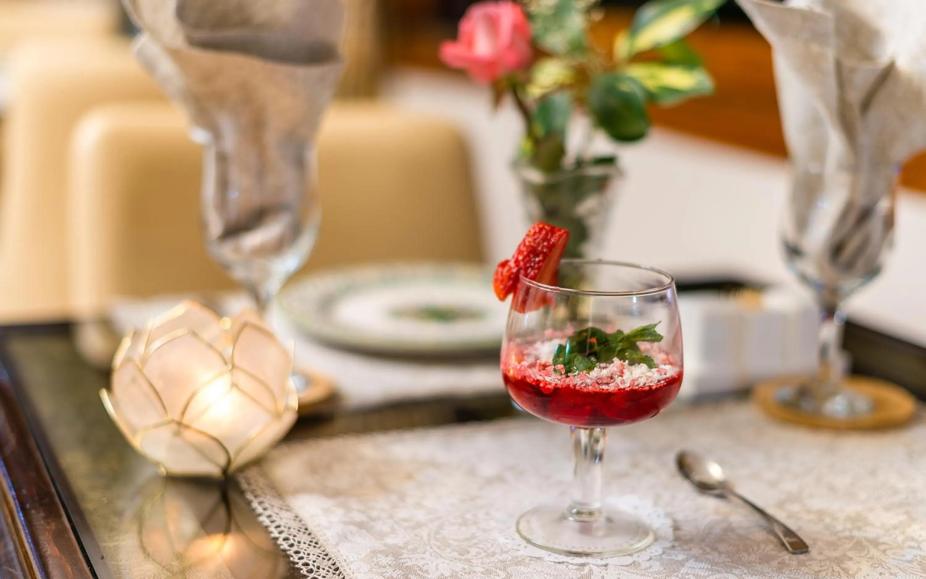 Lunch in Hivernage Secret Suites & Garden