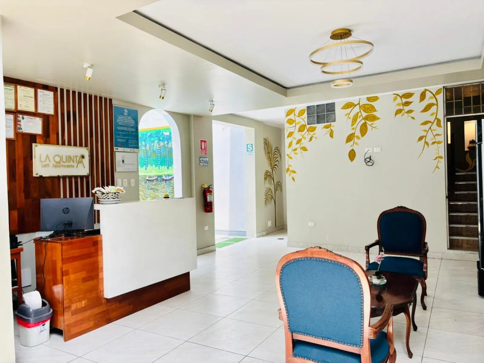 Living room in La Quinta Loft Apartments
