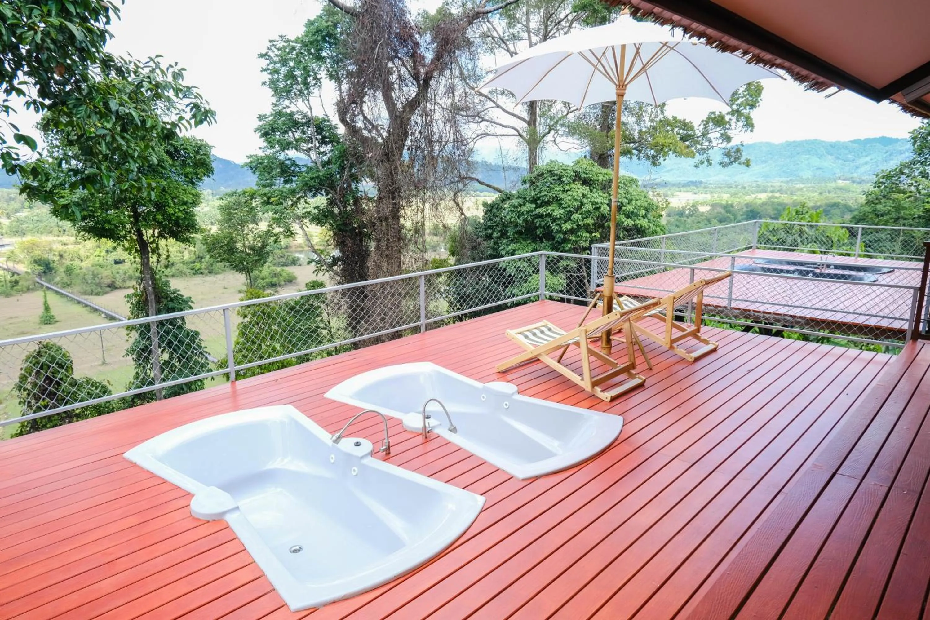 Bath in Bangmara Hill