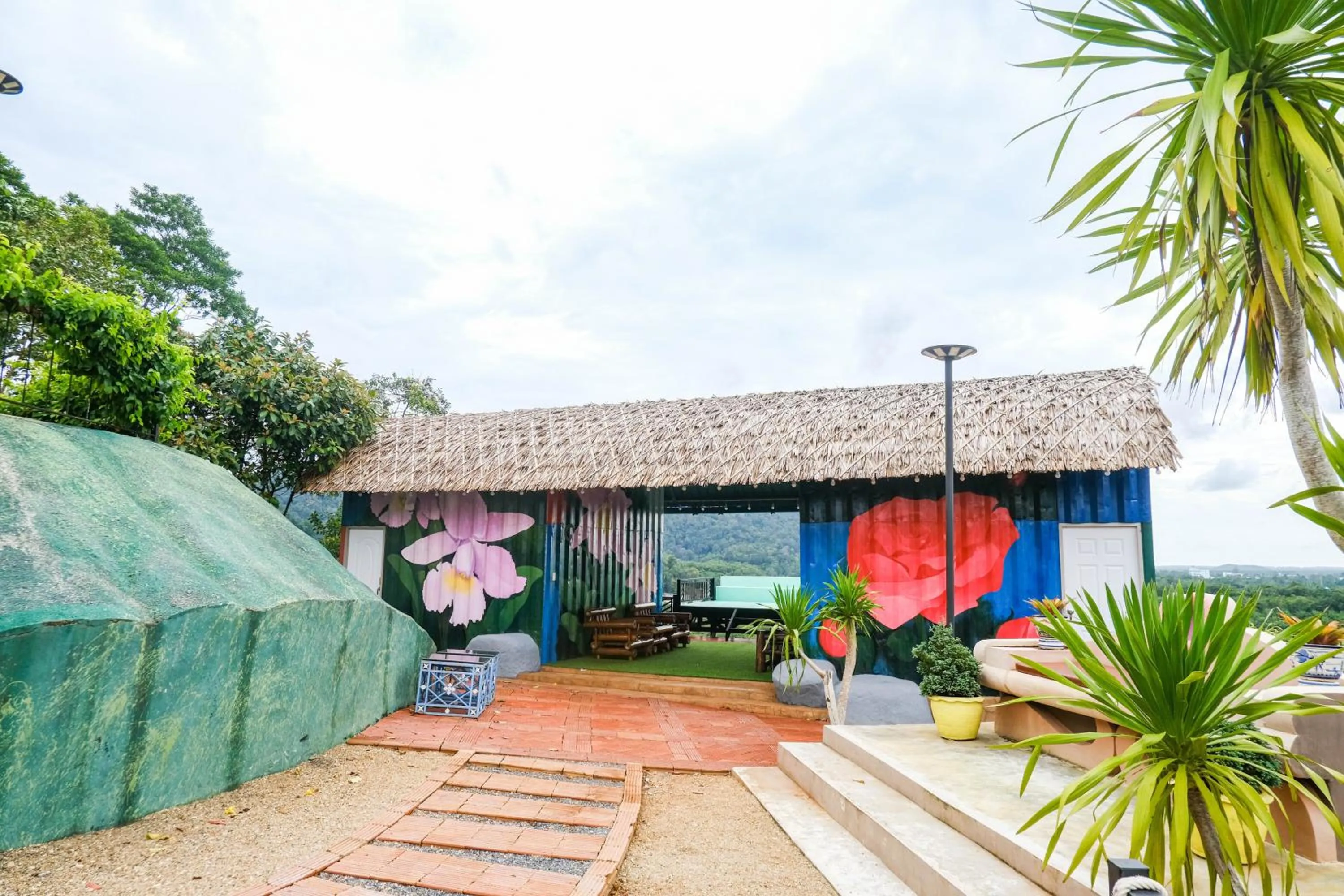 Garden view in Bangmara Hill