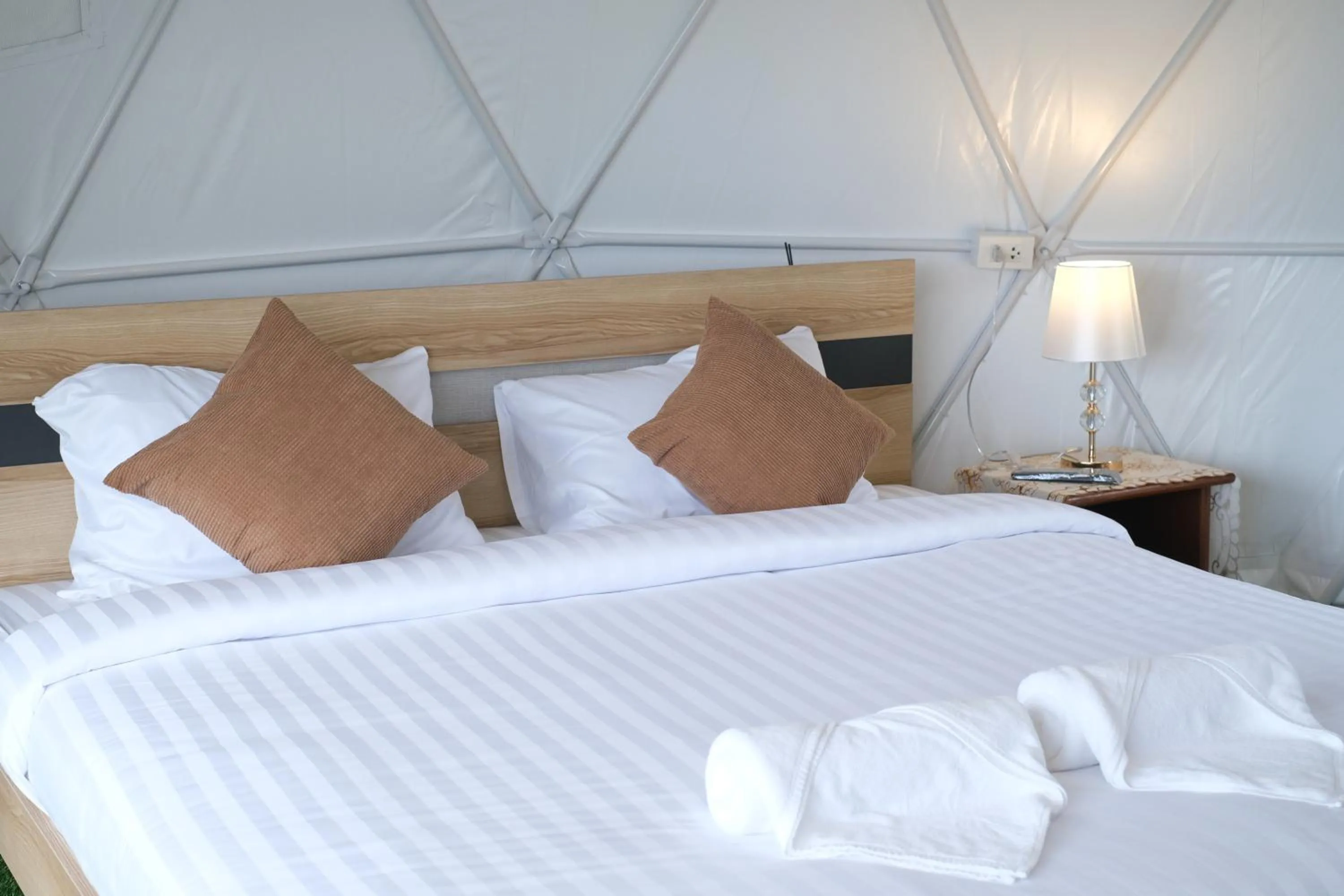 Bed in Bangmara Hill