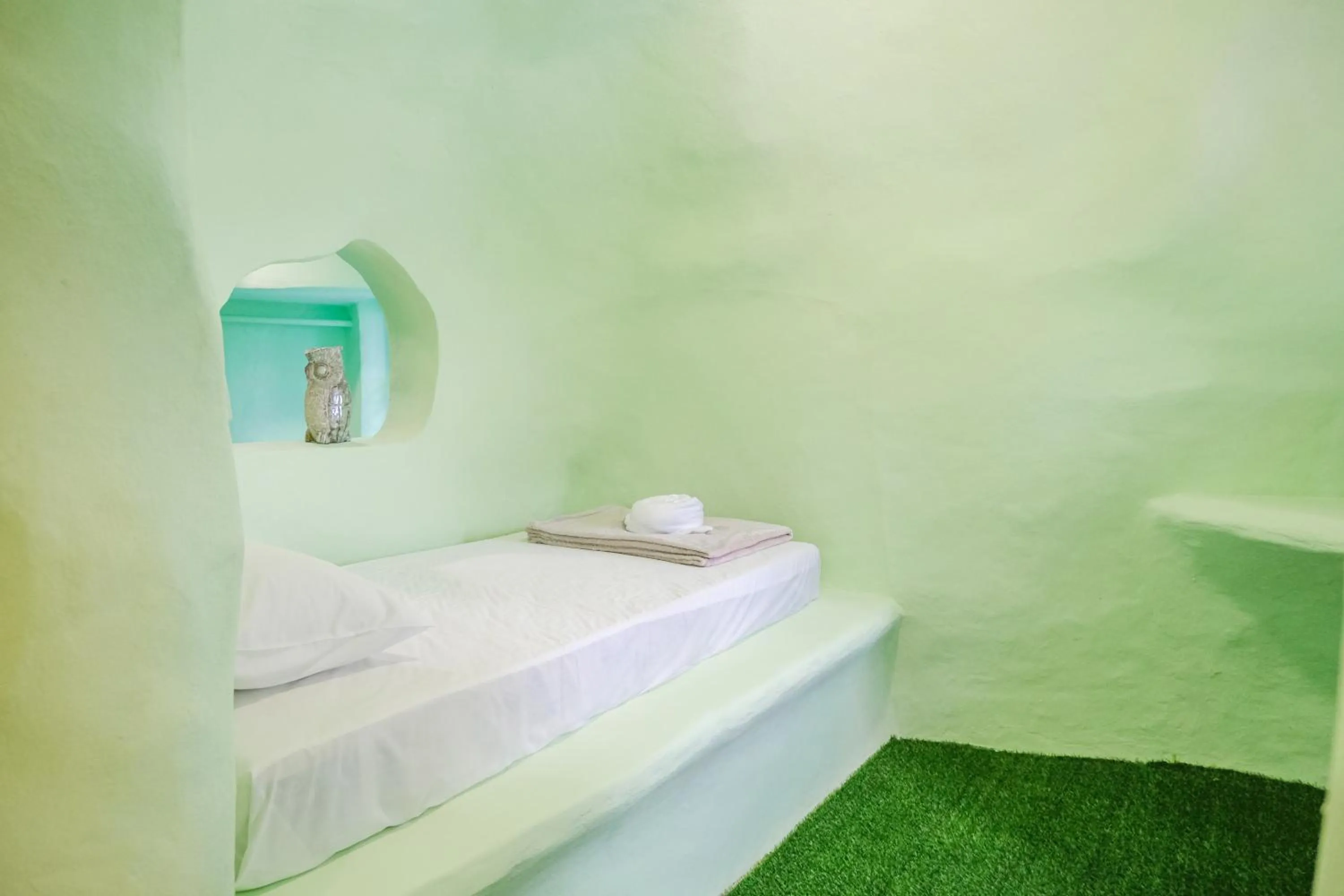 Bedroom, Bed in Bangmara Hill