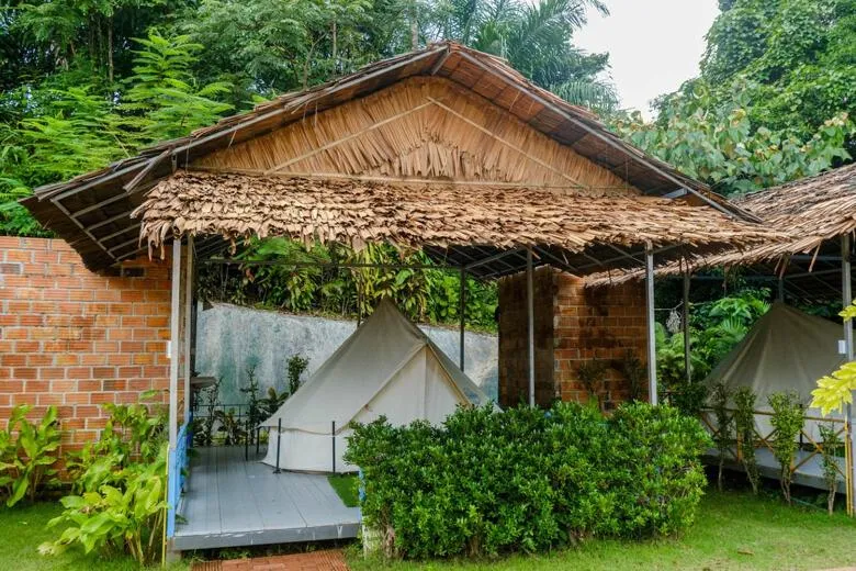 Guests in Bangmara Hill