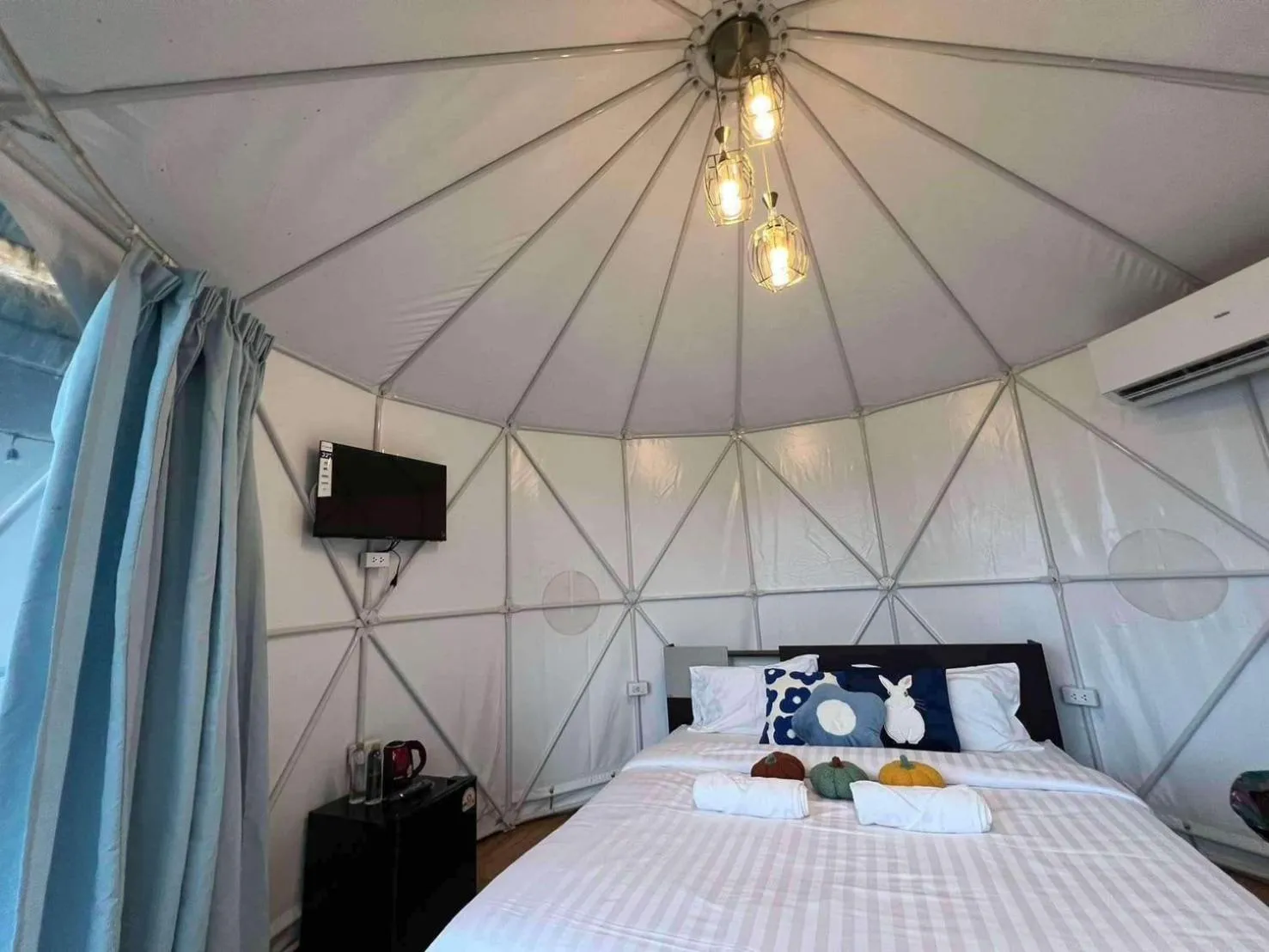 Bed in Bangmara Hill