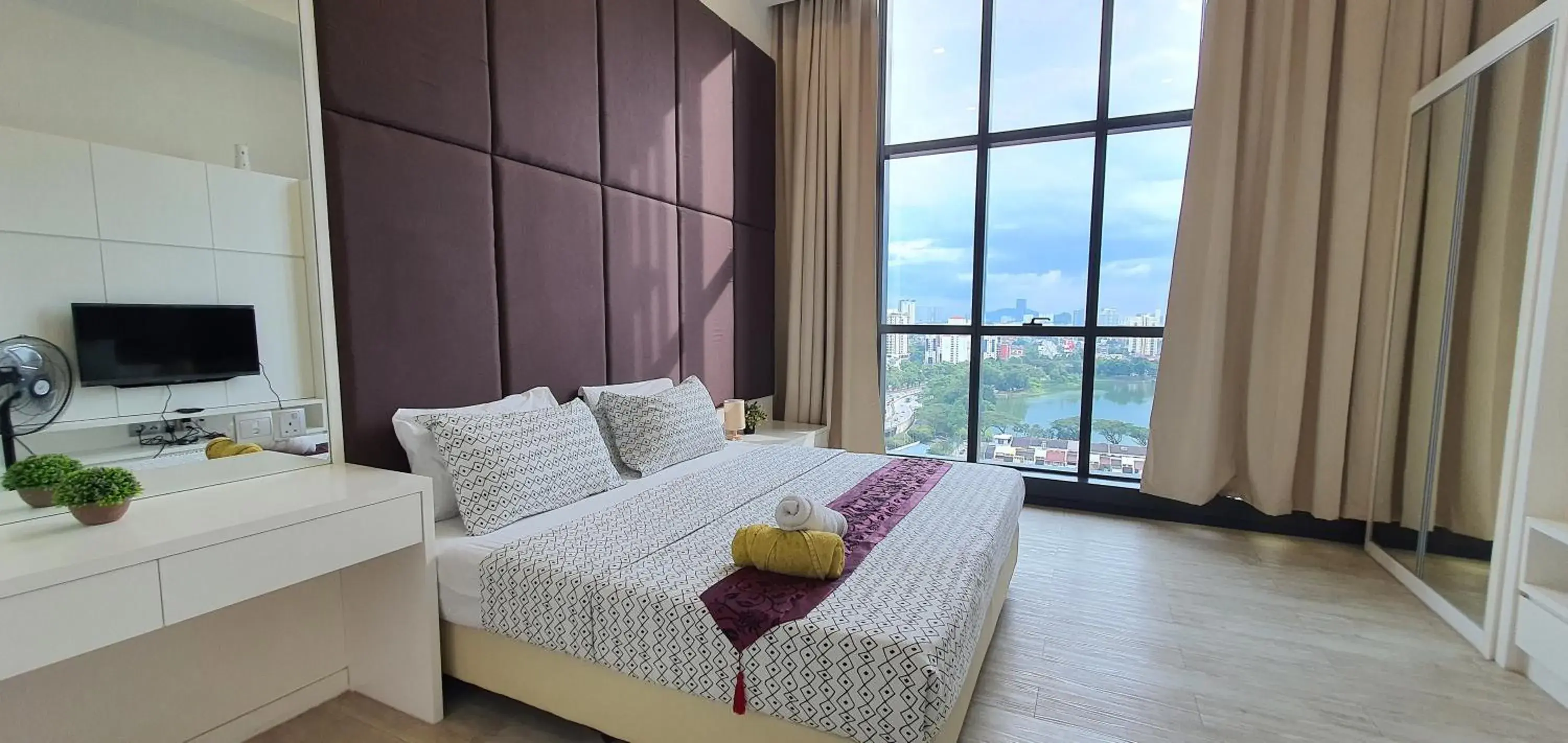 Bed in M City Ampang KL city Bed in M City Ampang KL city