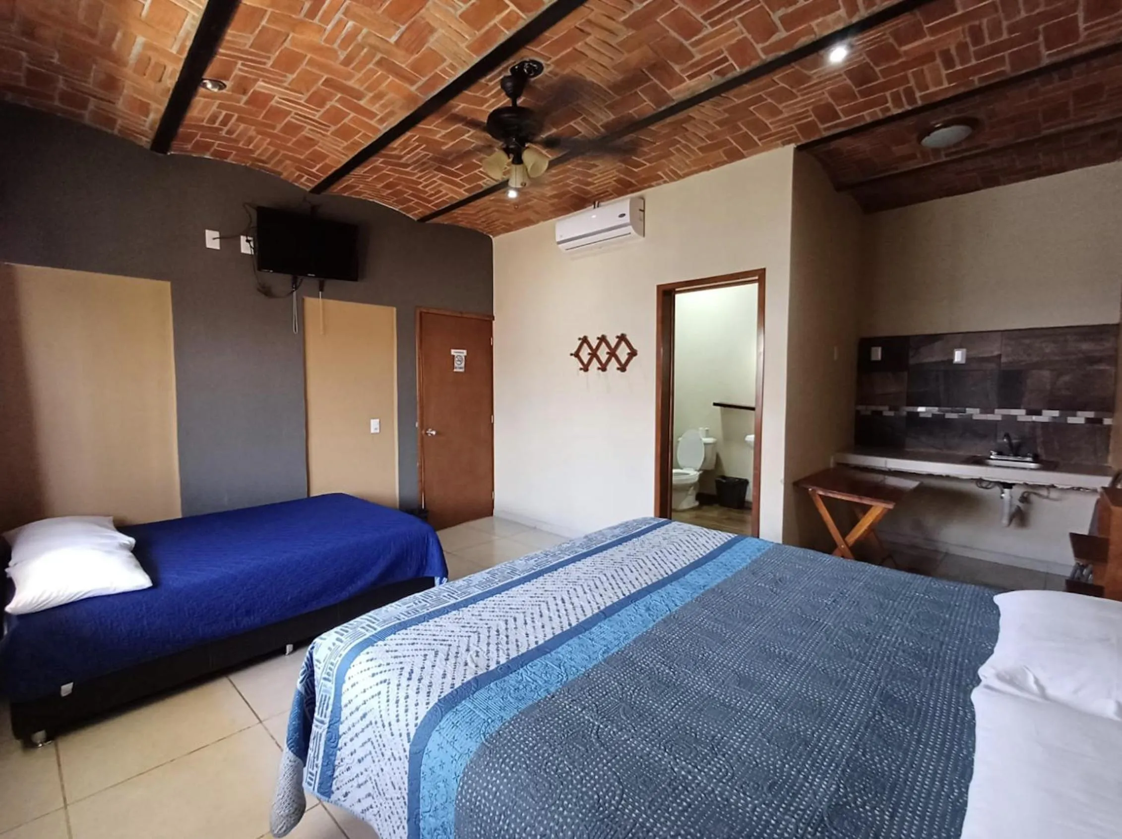 Bed in Hotel Cañada's & Bungalows
