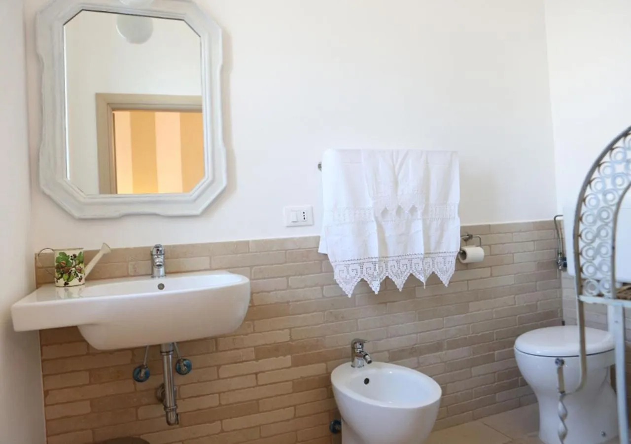 Bathroom in La Lanterna