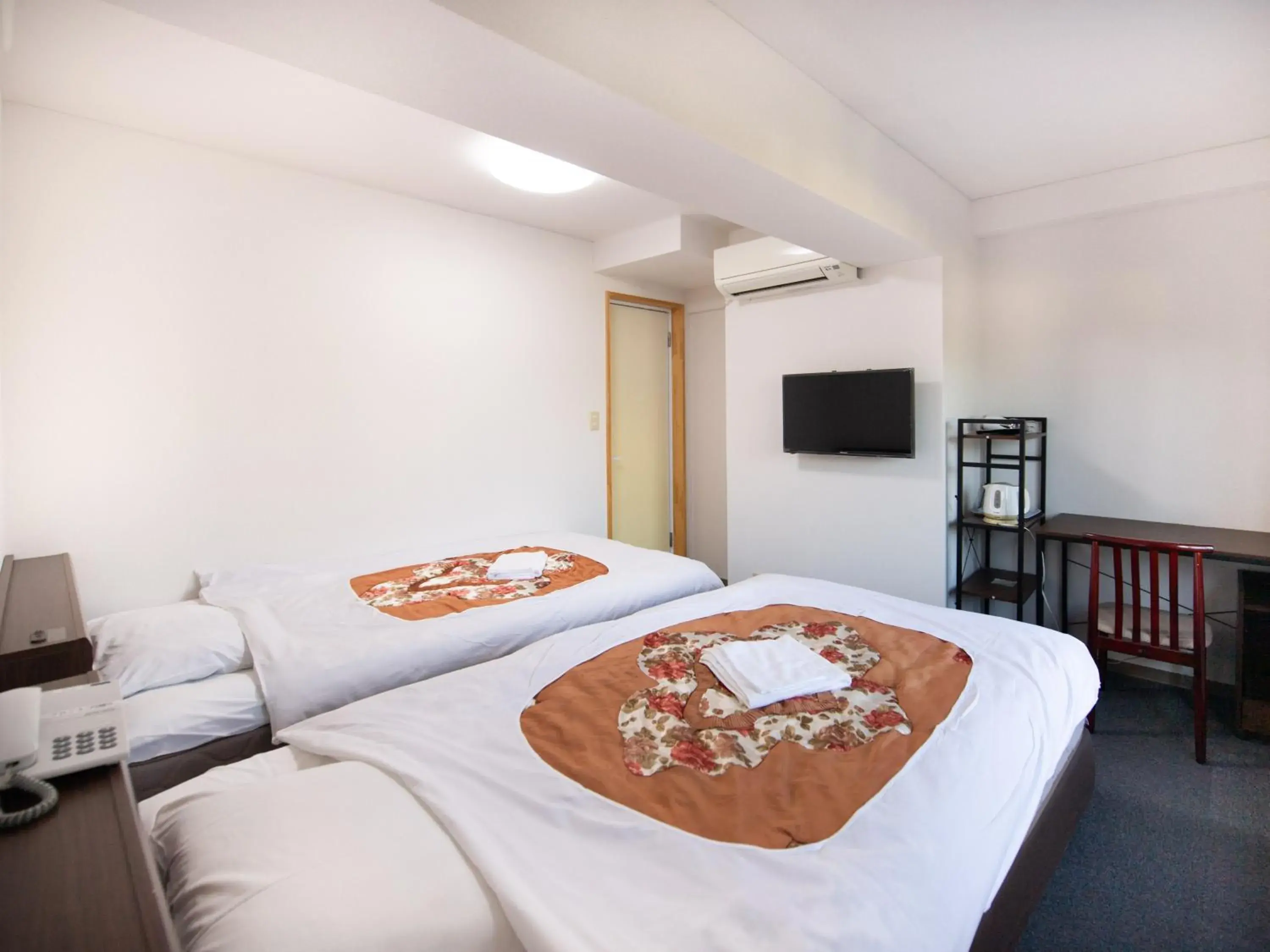 Photo of the whole room, Bed in Tabist Hotel Yamashiro Onsen Photo of the whole room, Bed in Tabist Hotel Yamashiro Onsen