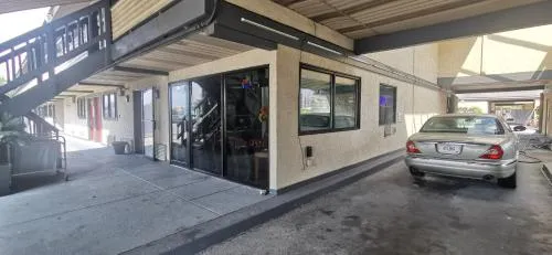 American Value Inn