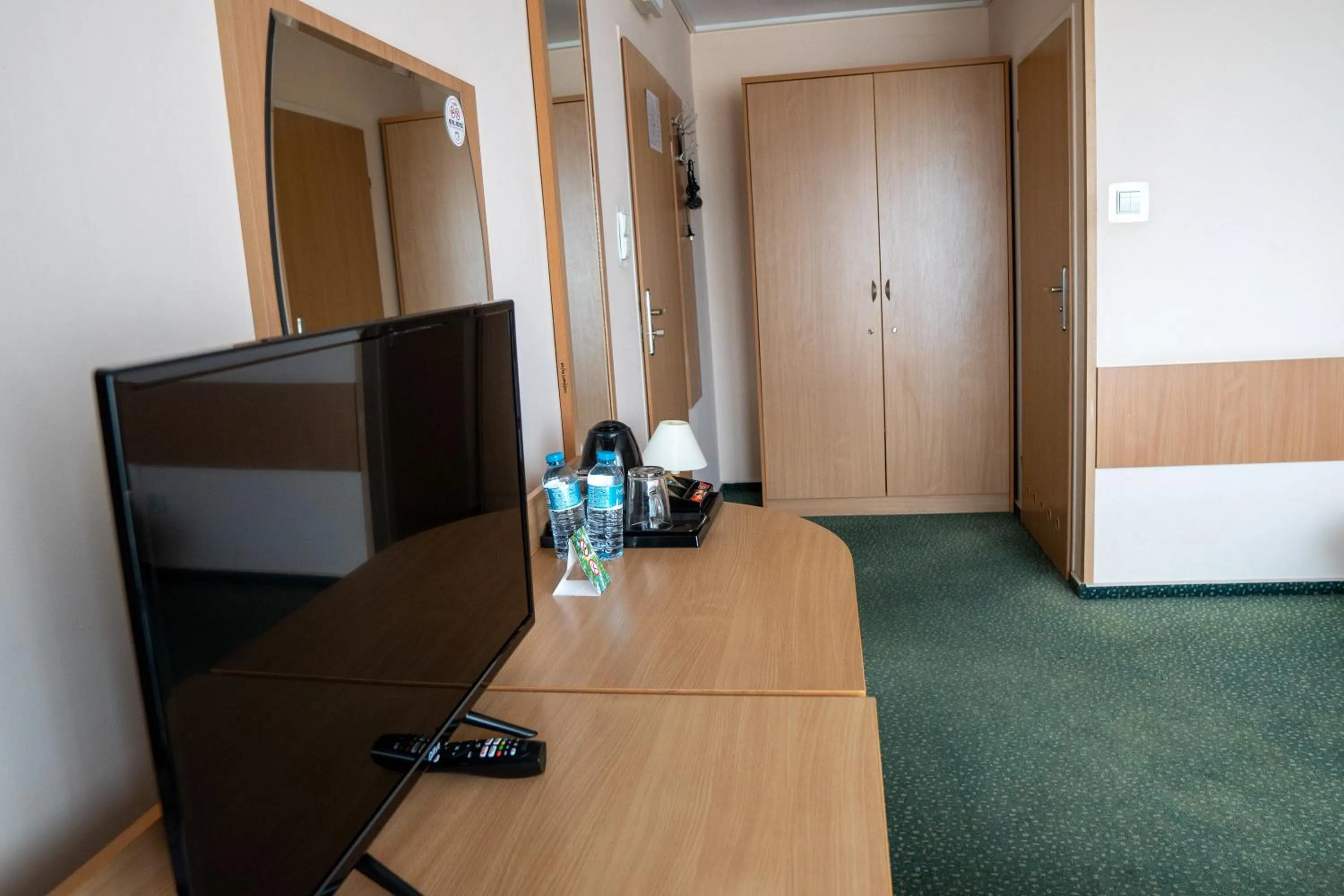 Photo of the whole room in Hotel Wilanów