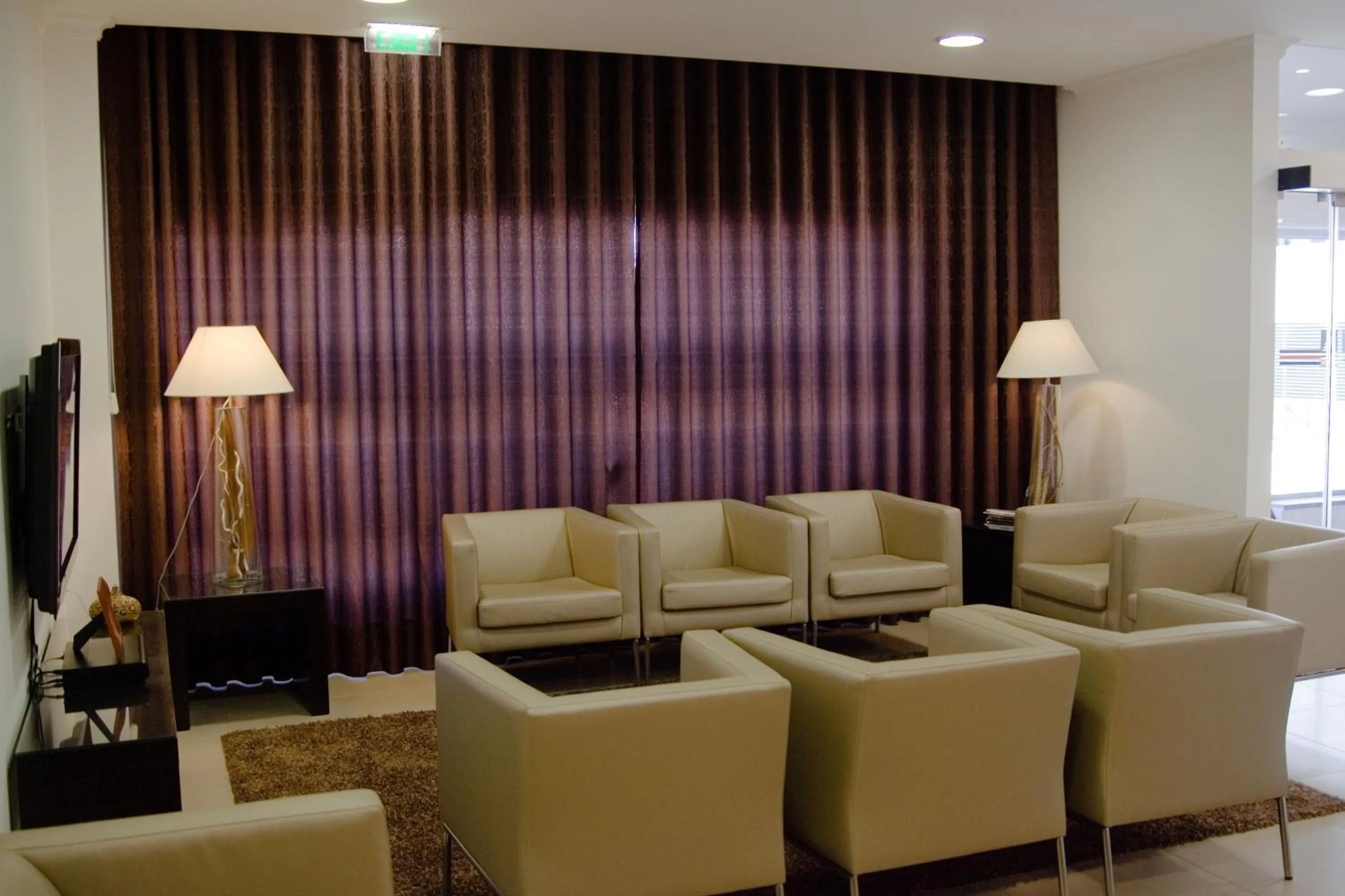 Lounge or bar in Hotel Paiva