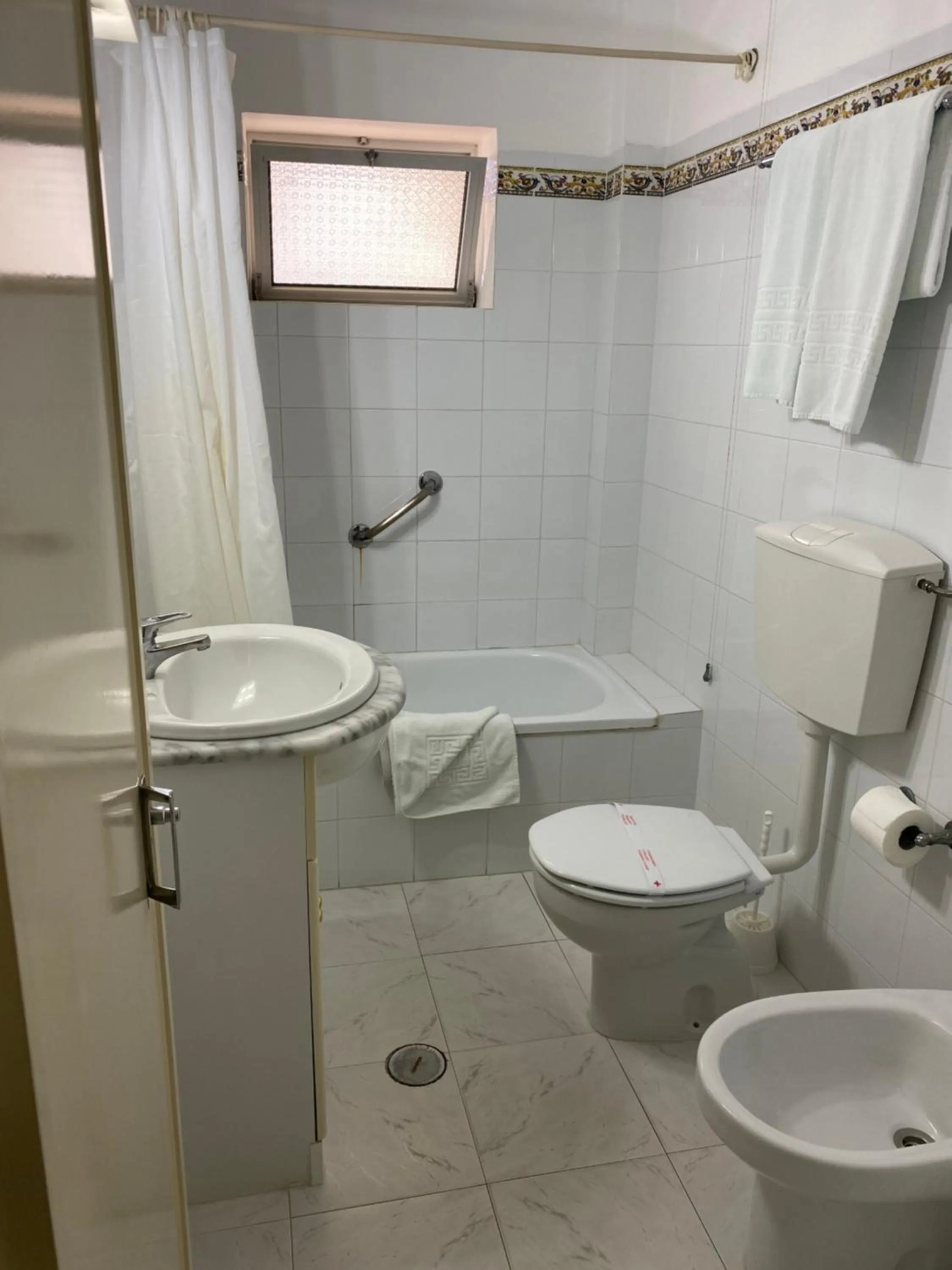 Bathroom in Hotel Paiva