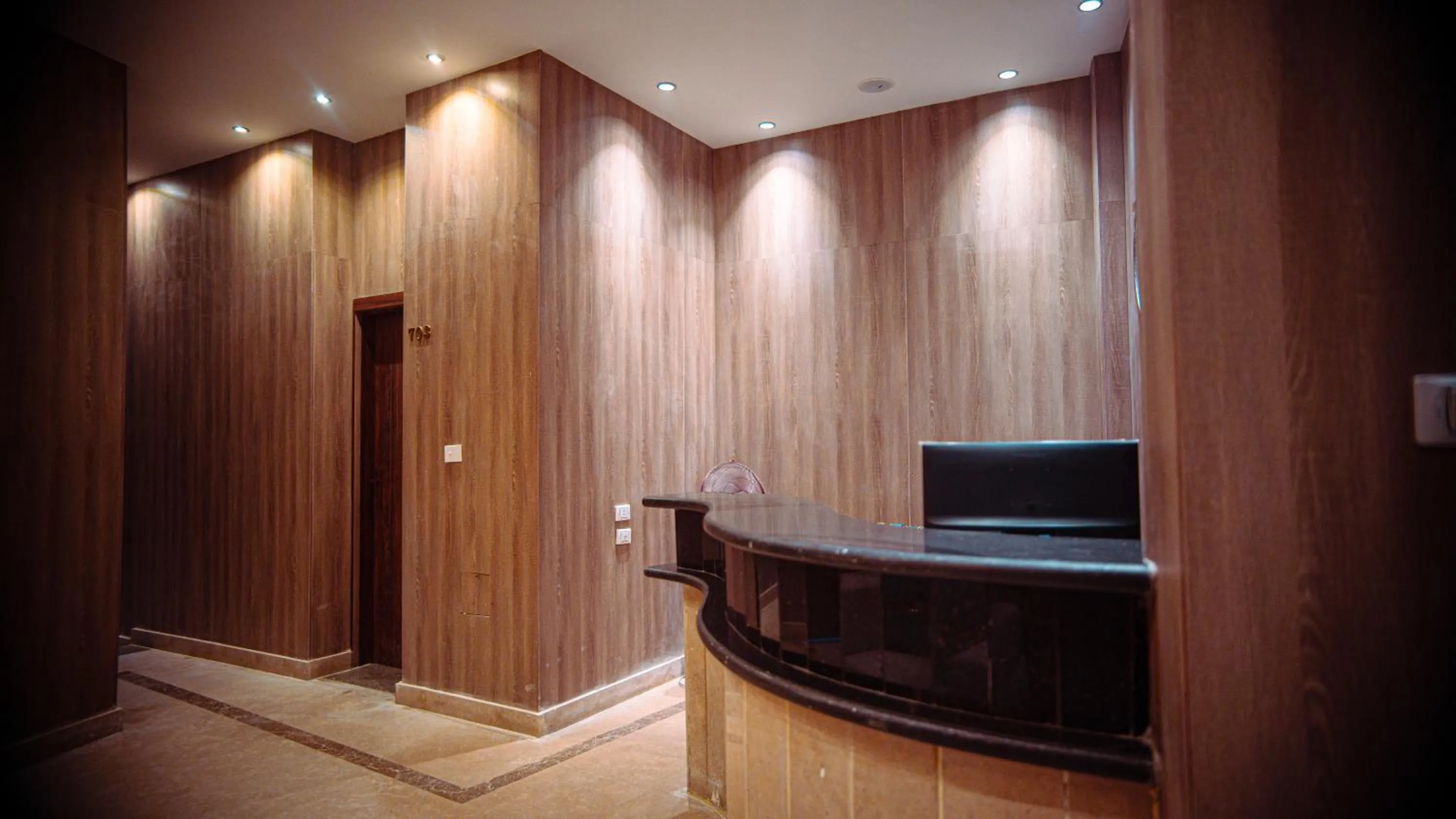 Rotana Palace Suites