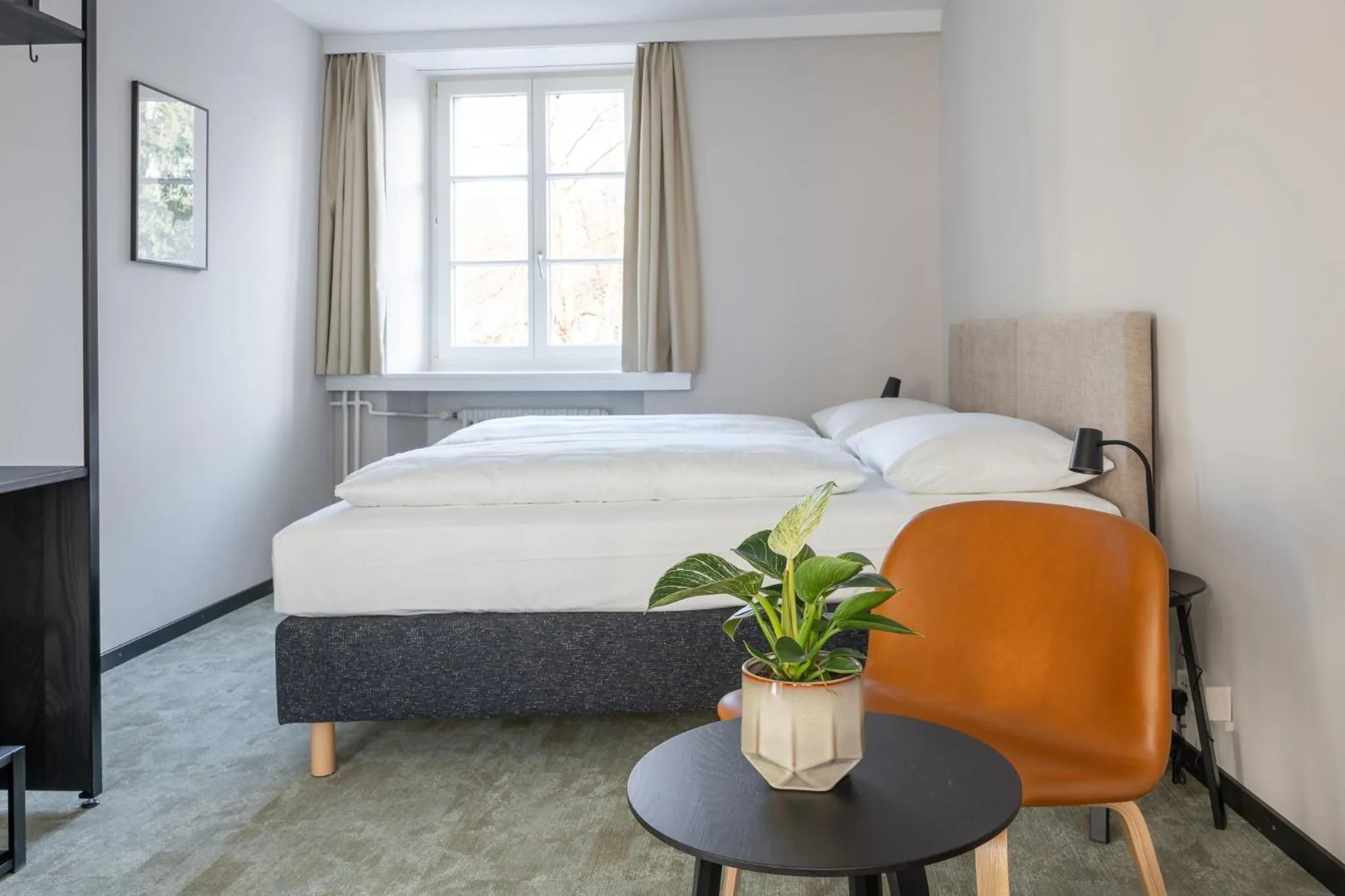 Bed in Hotel Goldener Stern - Self check-in