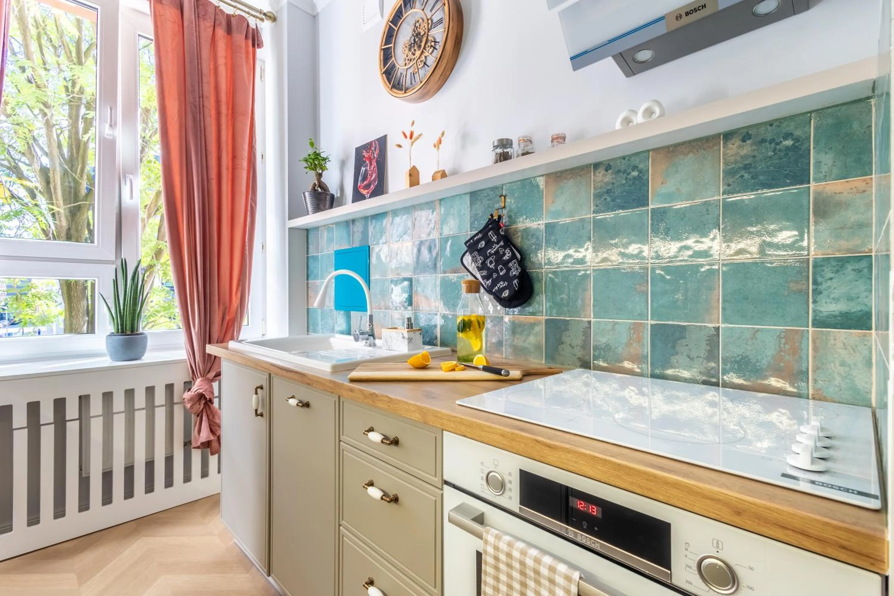 stove in Świdnicka Deluxe Suite