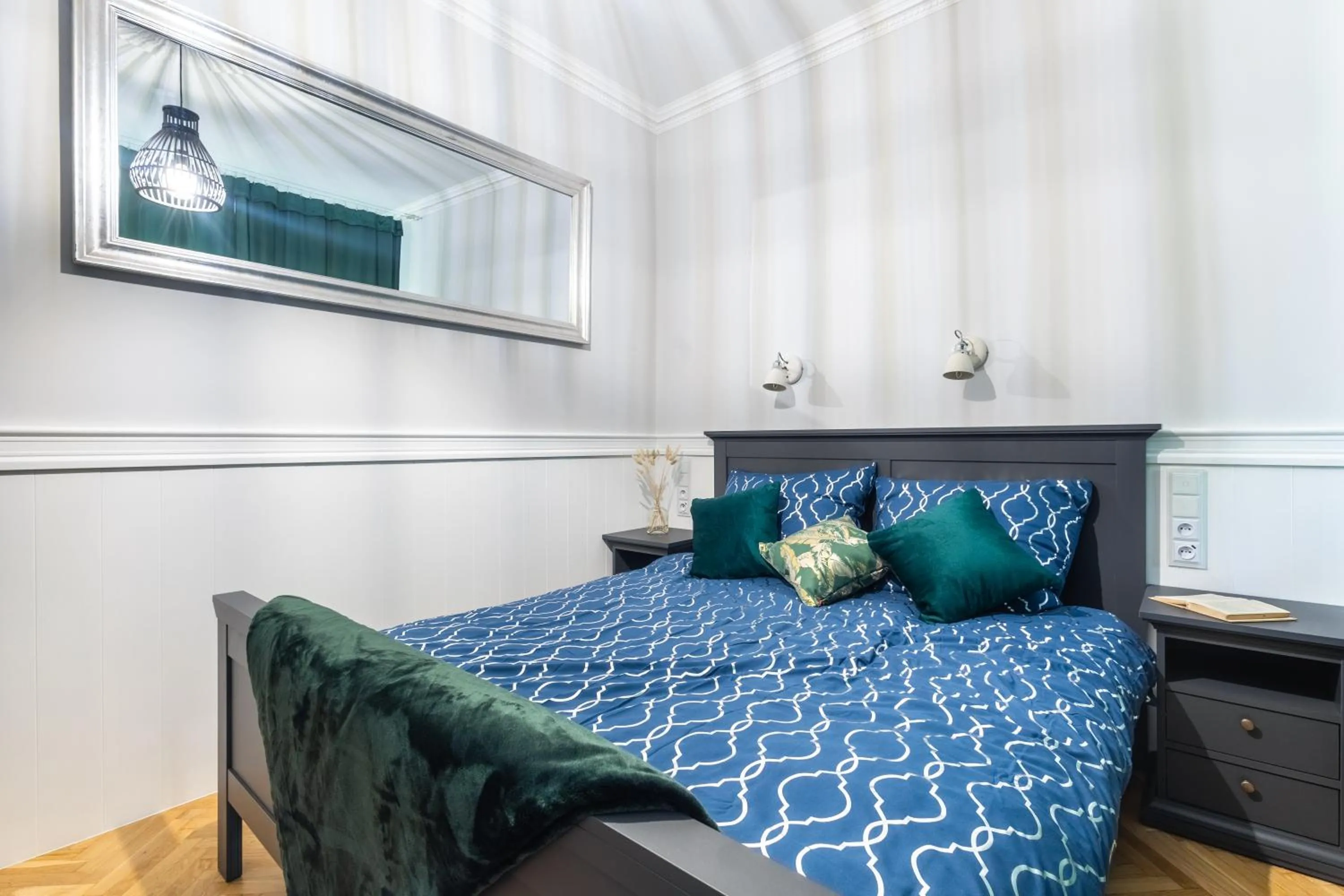 Bed in Świdnicka Deluxe Suite