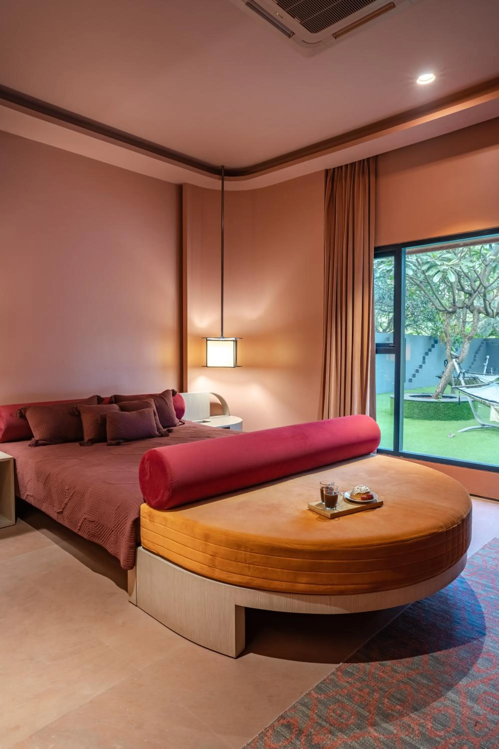 Bed in LohonoStays Villa CasaDel