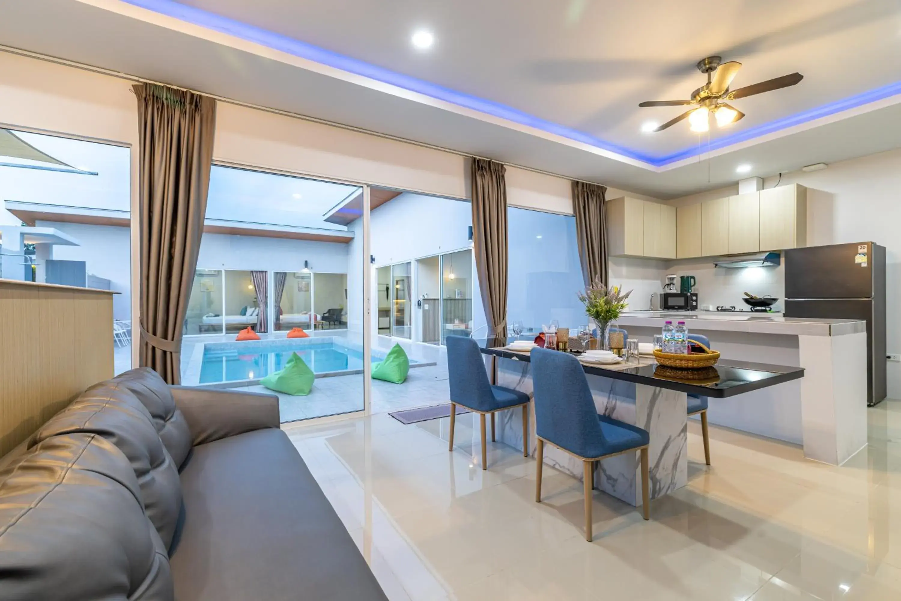 One-Bedroom Suite with Pool Access in Andaman Sea Best Pool Access and Villas One-Bedroom Suite with Pool Access in Andaman Sea Best Pool Access and Villas