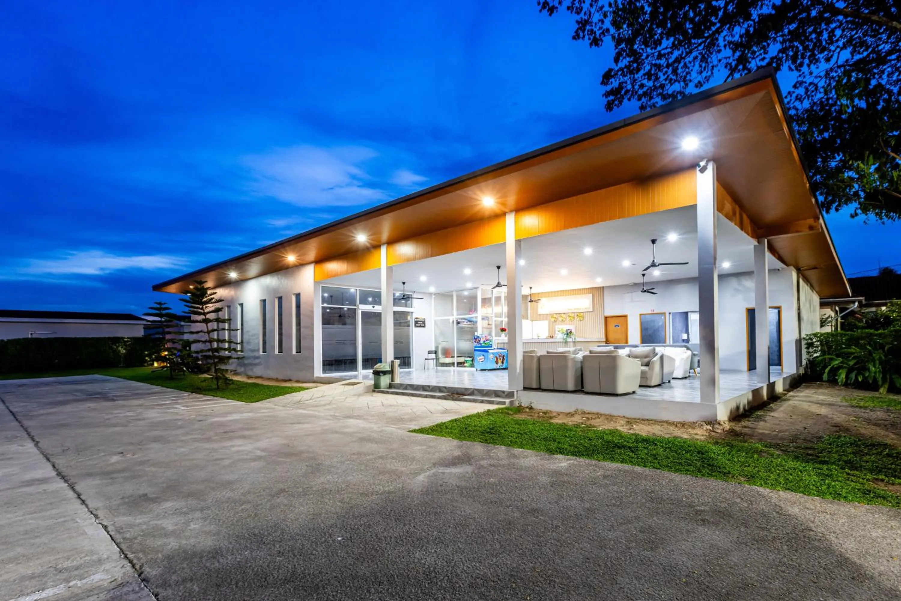 Property building in Andaman Sea Best Pool Access and Villas