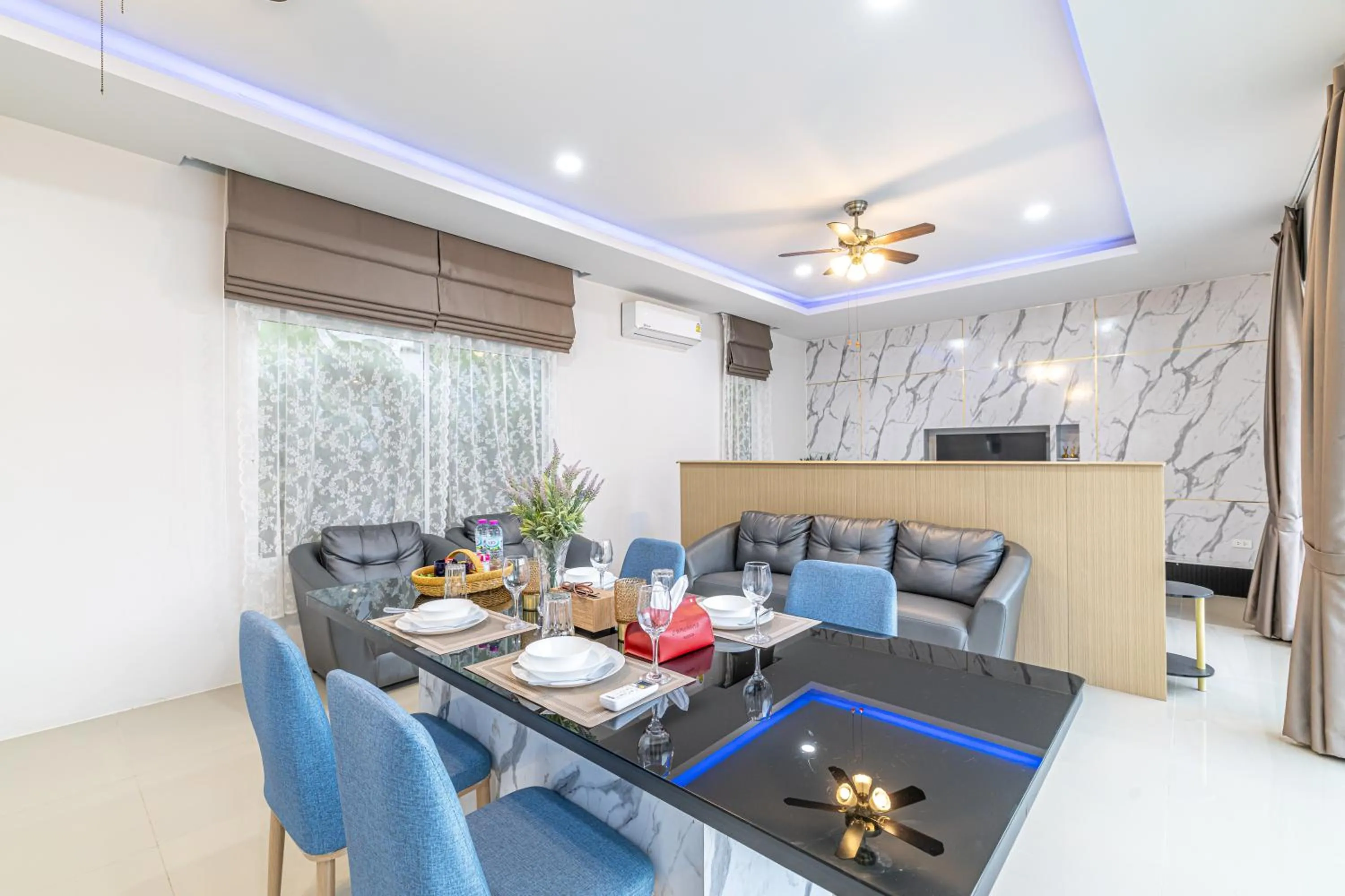 Living room in Andaman Sea Best Pool Access and Villas