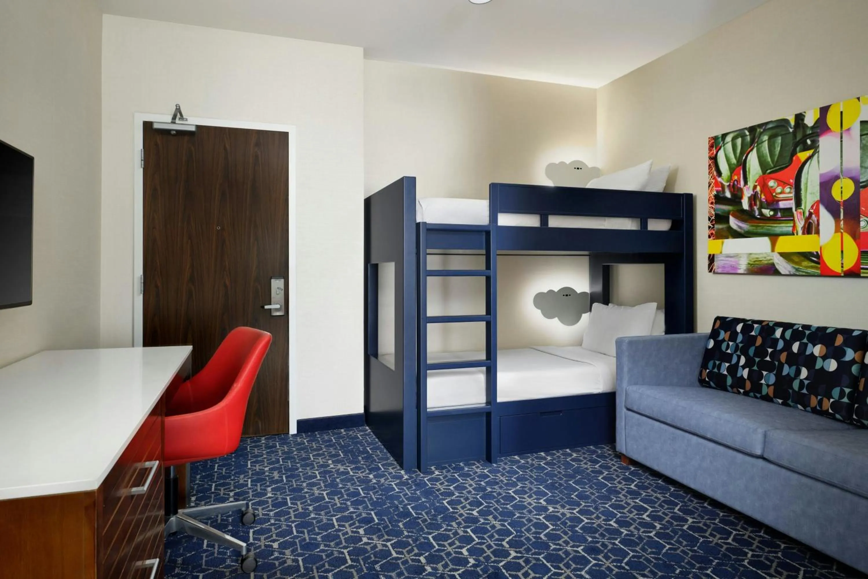 Living room, Bed in SpringHill Suites by Marriott at Anaheim Resort Area/Convention Center