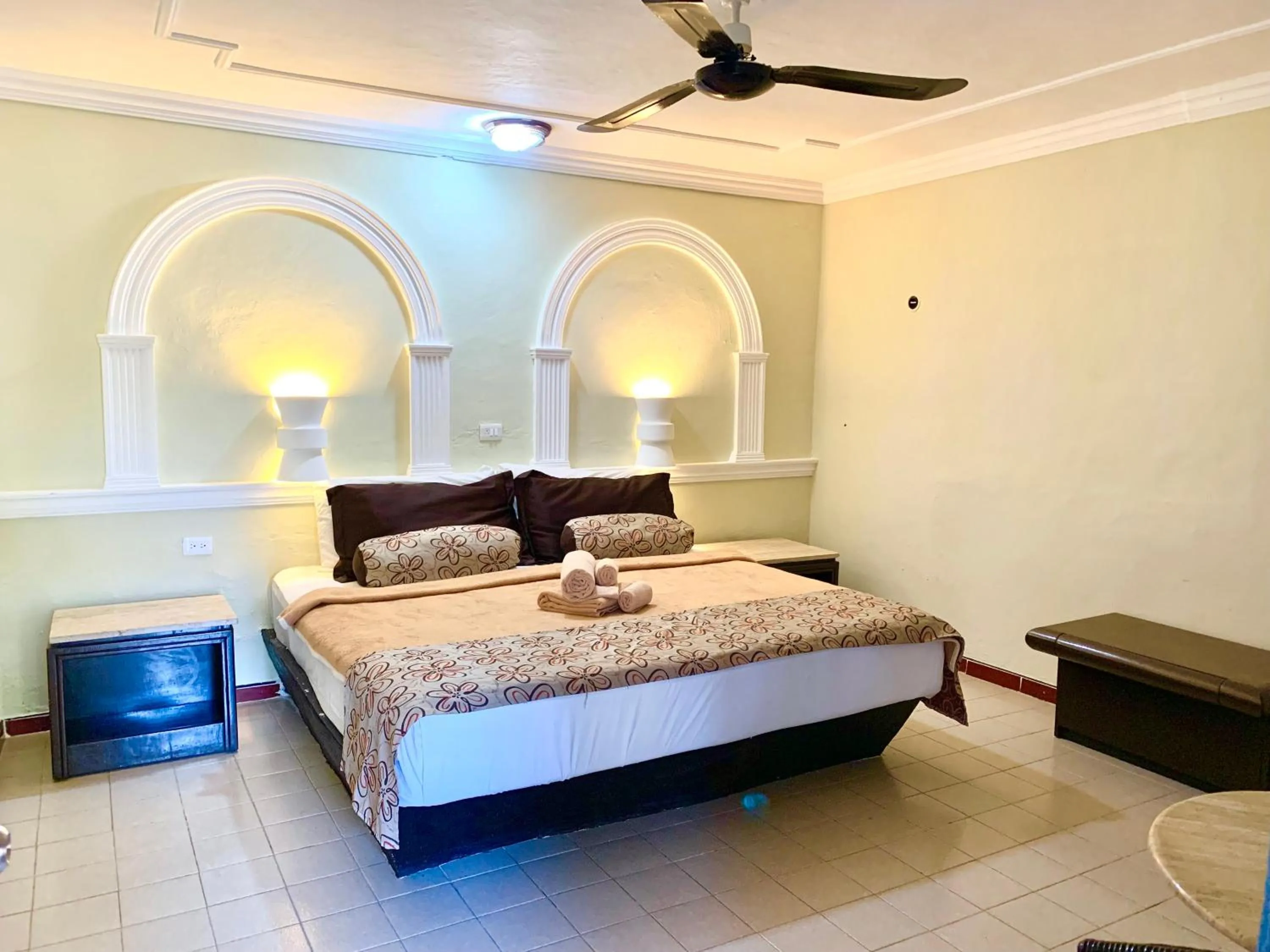 Bed in Hotel Green River