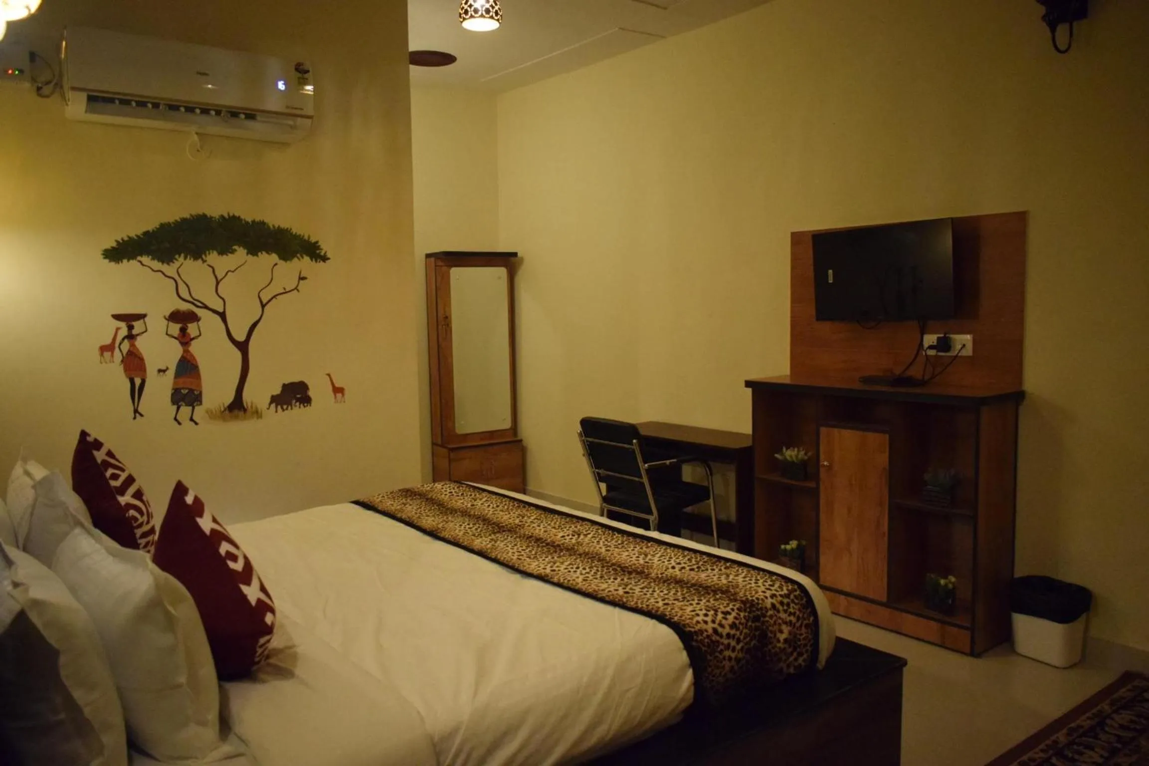 TV and multimedia, Bed in Rann Meadows Ranthambhore