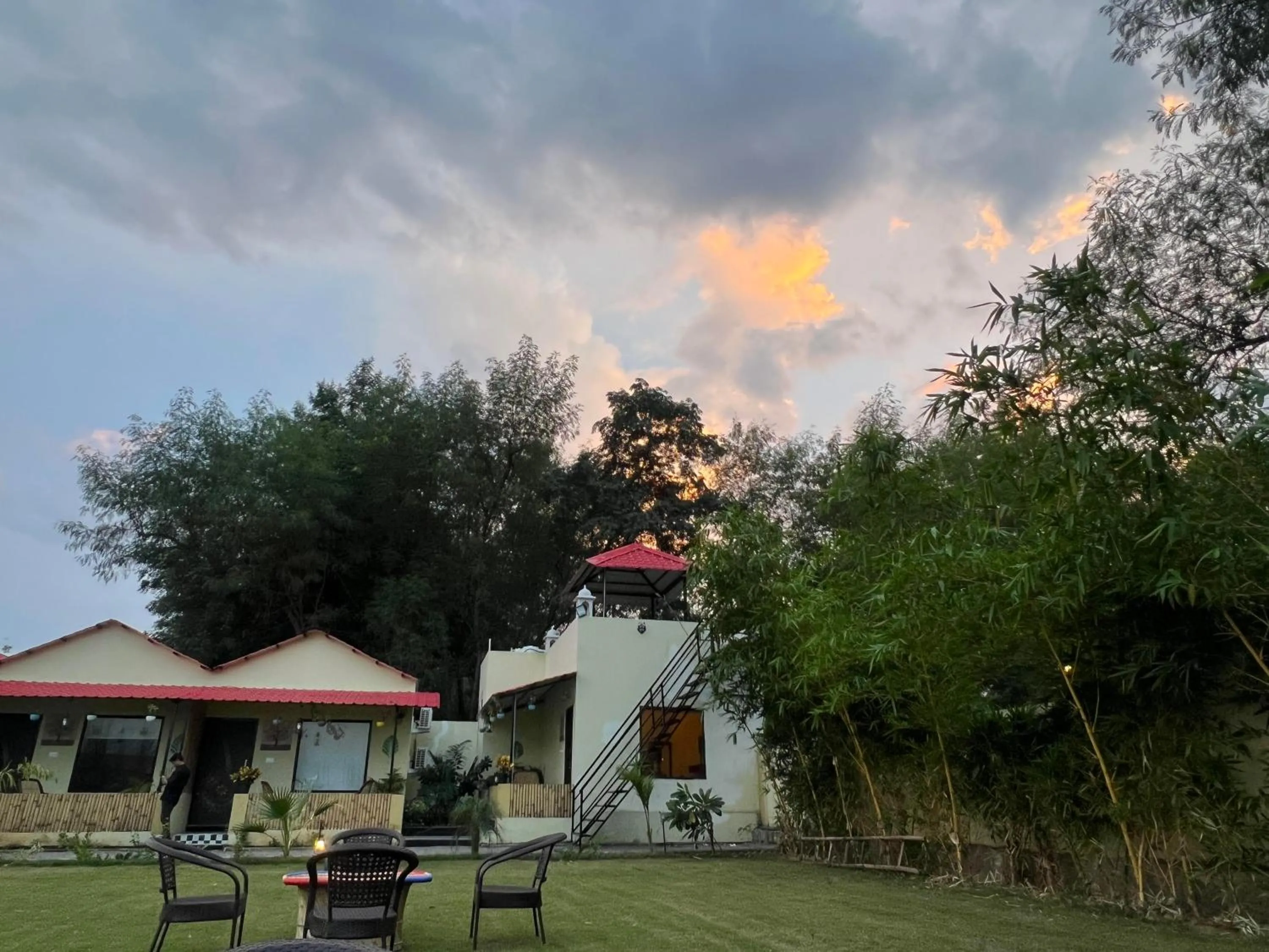 Property building in Rann Meadows Ranthambhore