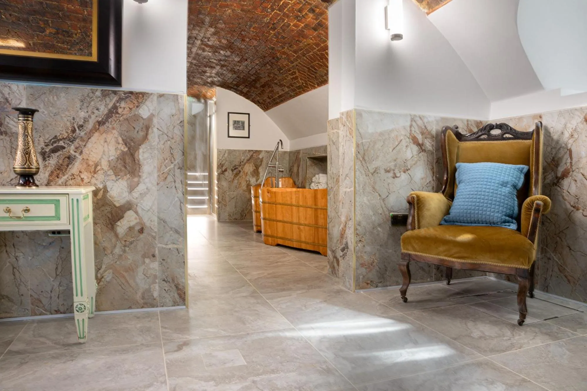 Spa and wellness centre/facilities in The French Partridge,